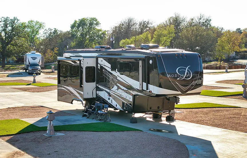 Legacy Longhorn Ranch And RV Resort