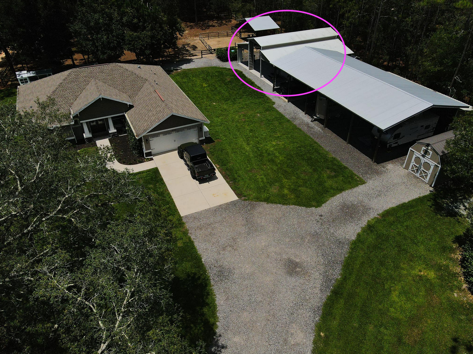 The Cozy Barn At Freshy Farms