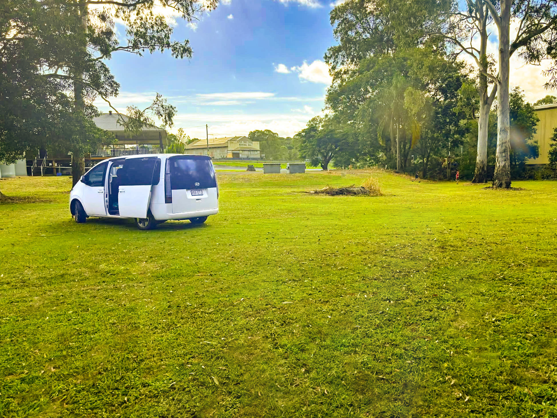 Apple Tree Creek Pub Camping