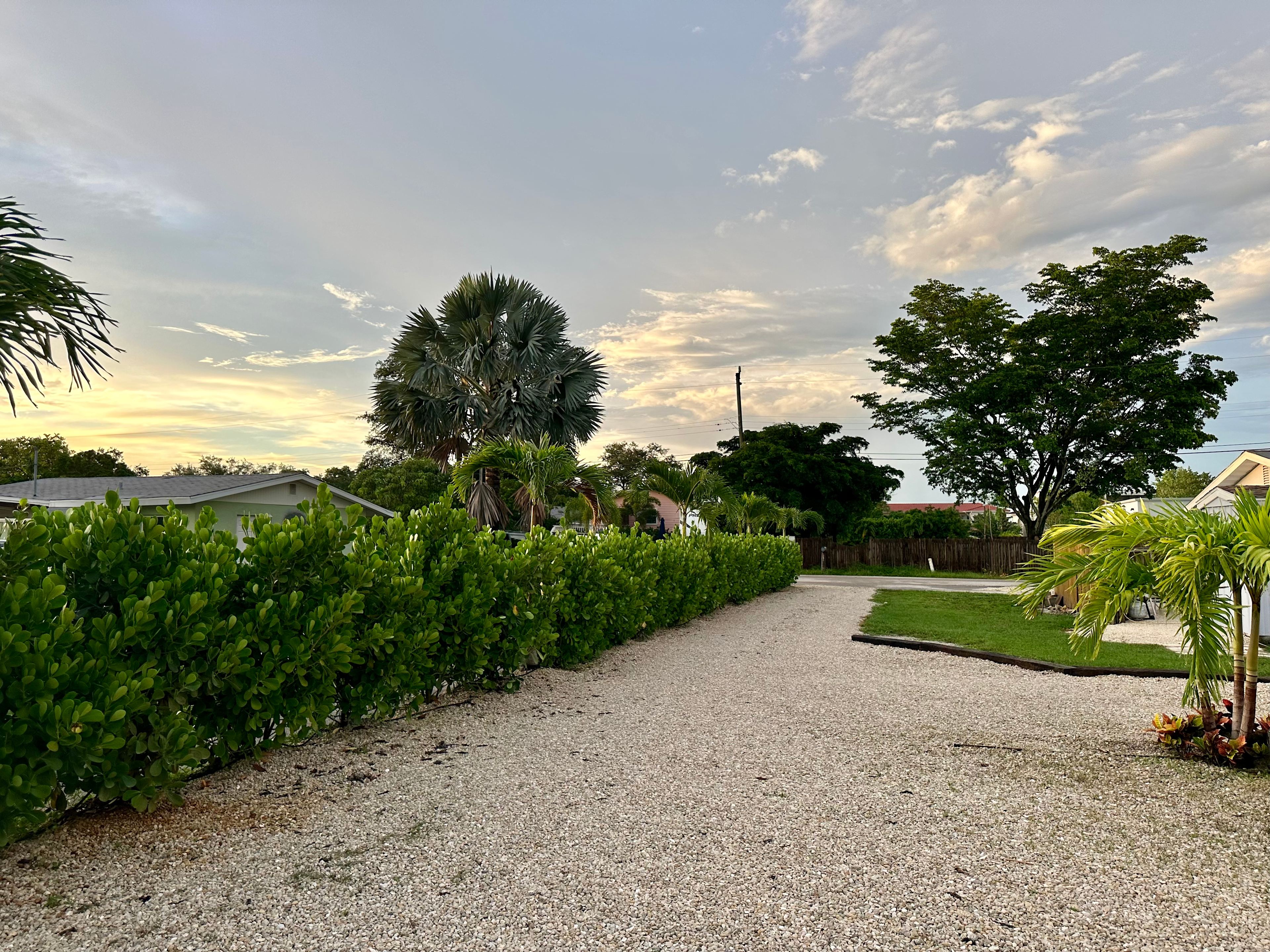 Naples 50amp RV Pad 5 mins to Beach