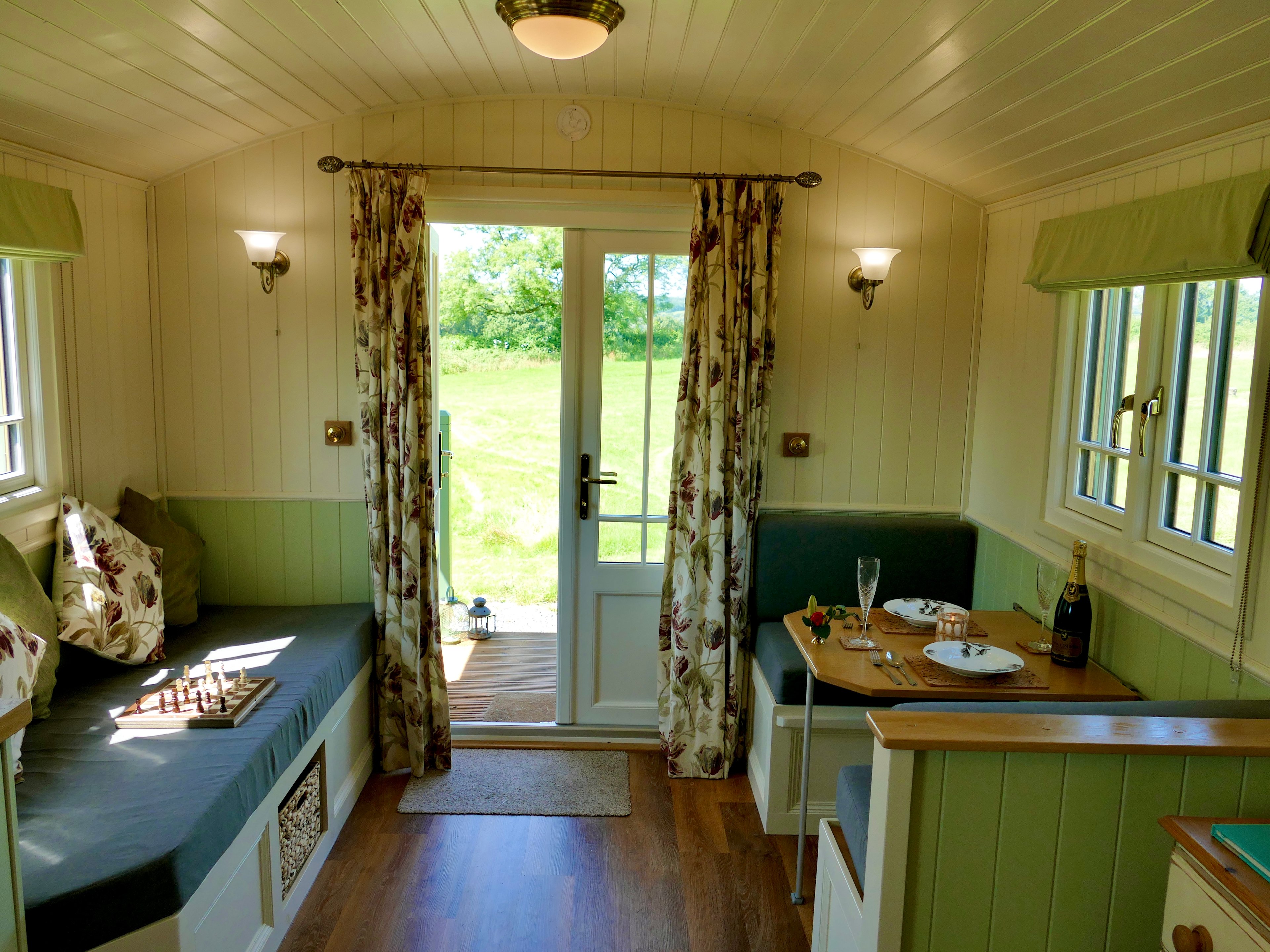 Ravenscroft Retreats Glamping