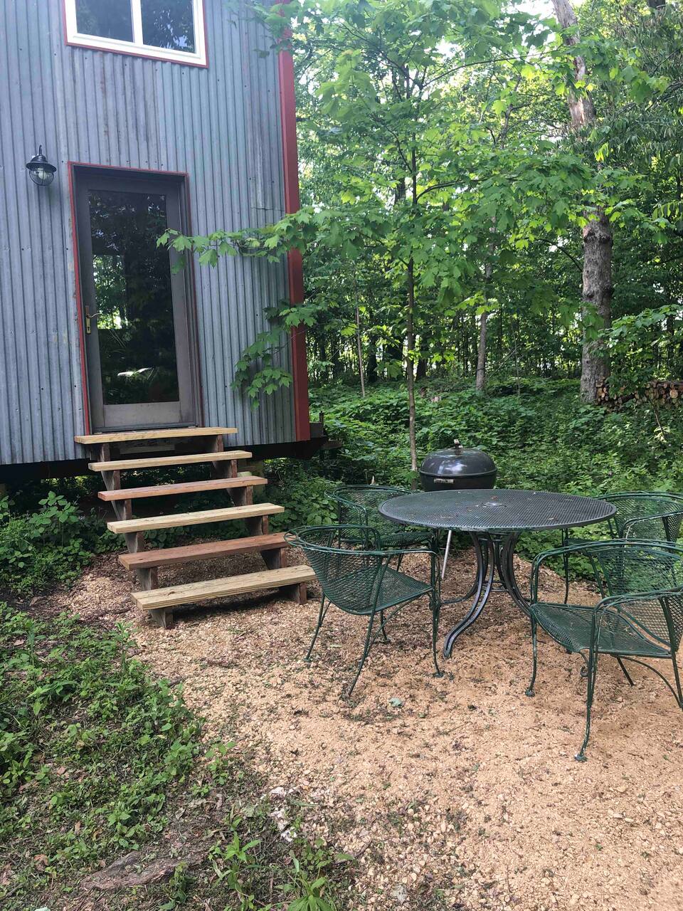 Sittin Pretty Farm