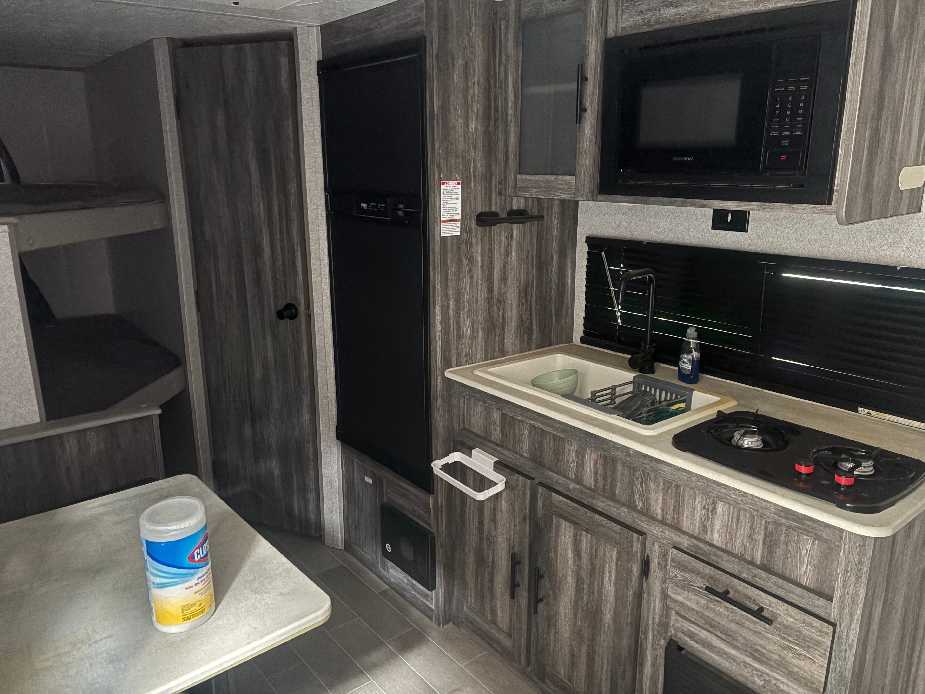 Private RV With Hiking Space