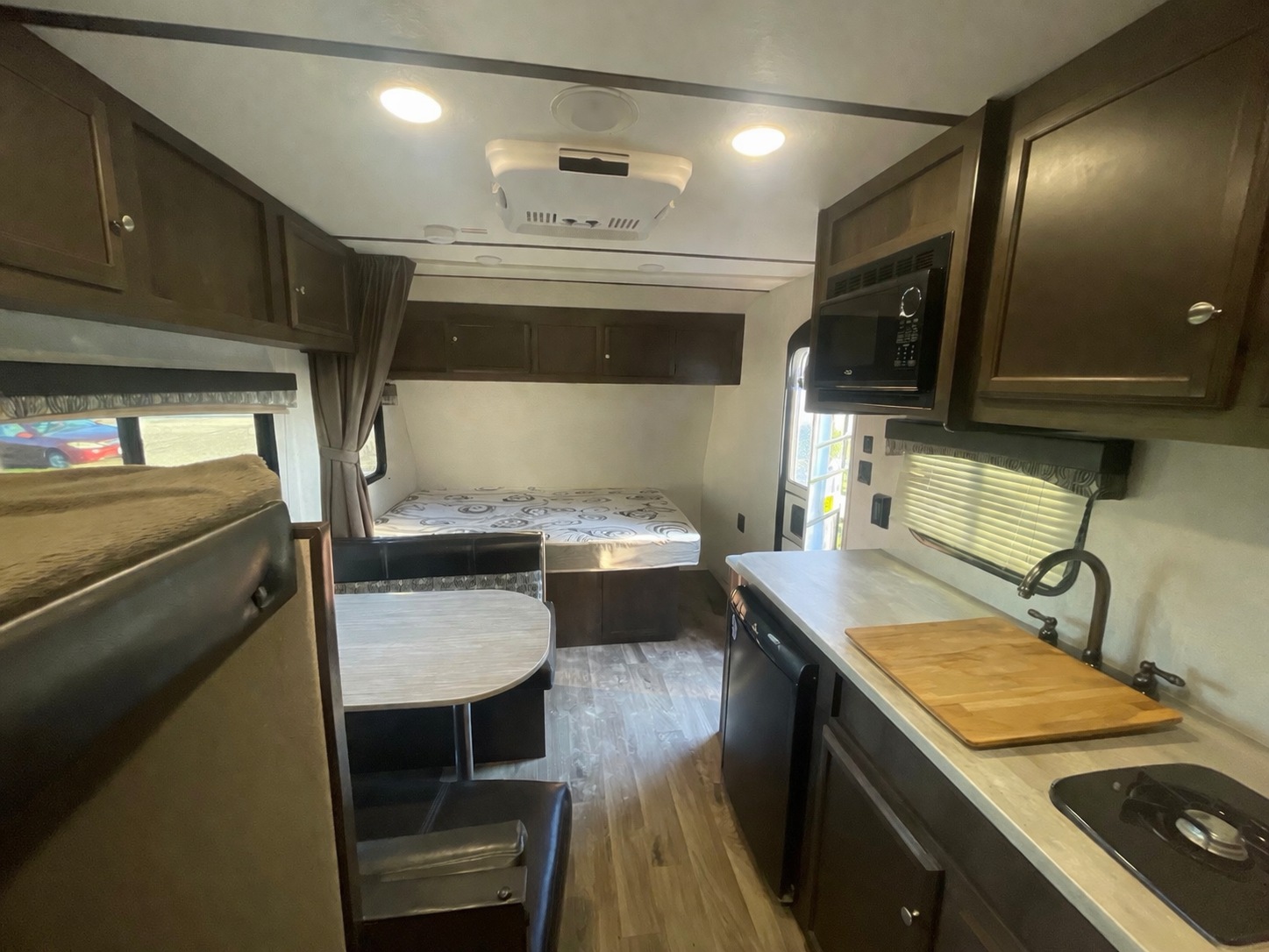 Freckles Cozy Glamping Camper