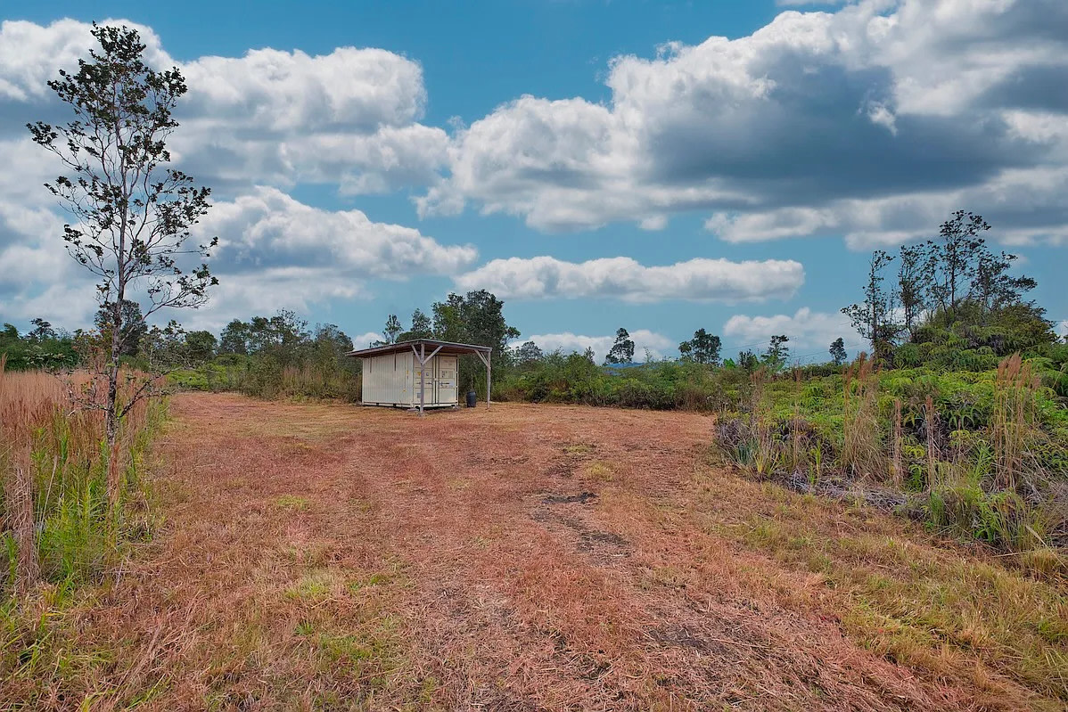 8 Minutes To Volcanos National Park