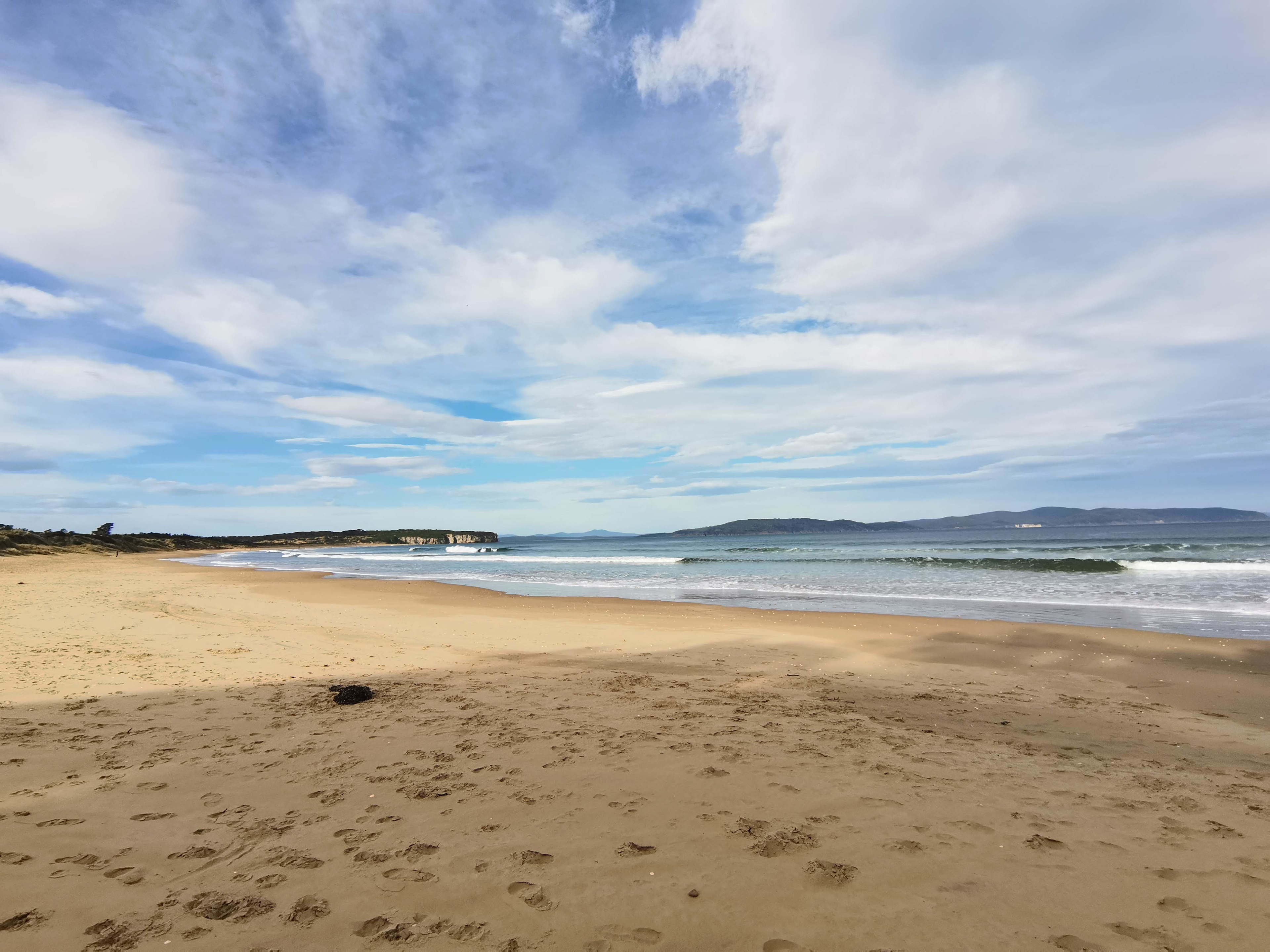 Nearby Clifton Beach, a 10 minute drive away, is a popular surf beach which is patrolled during peak season. 