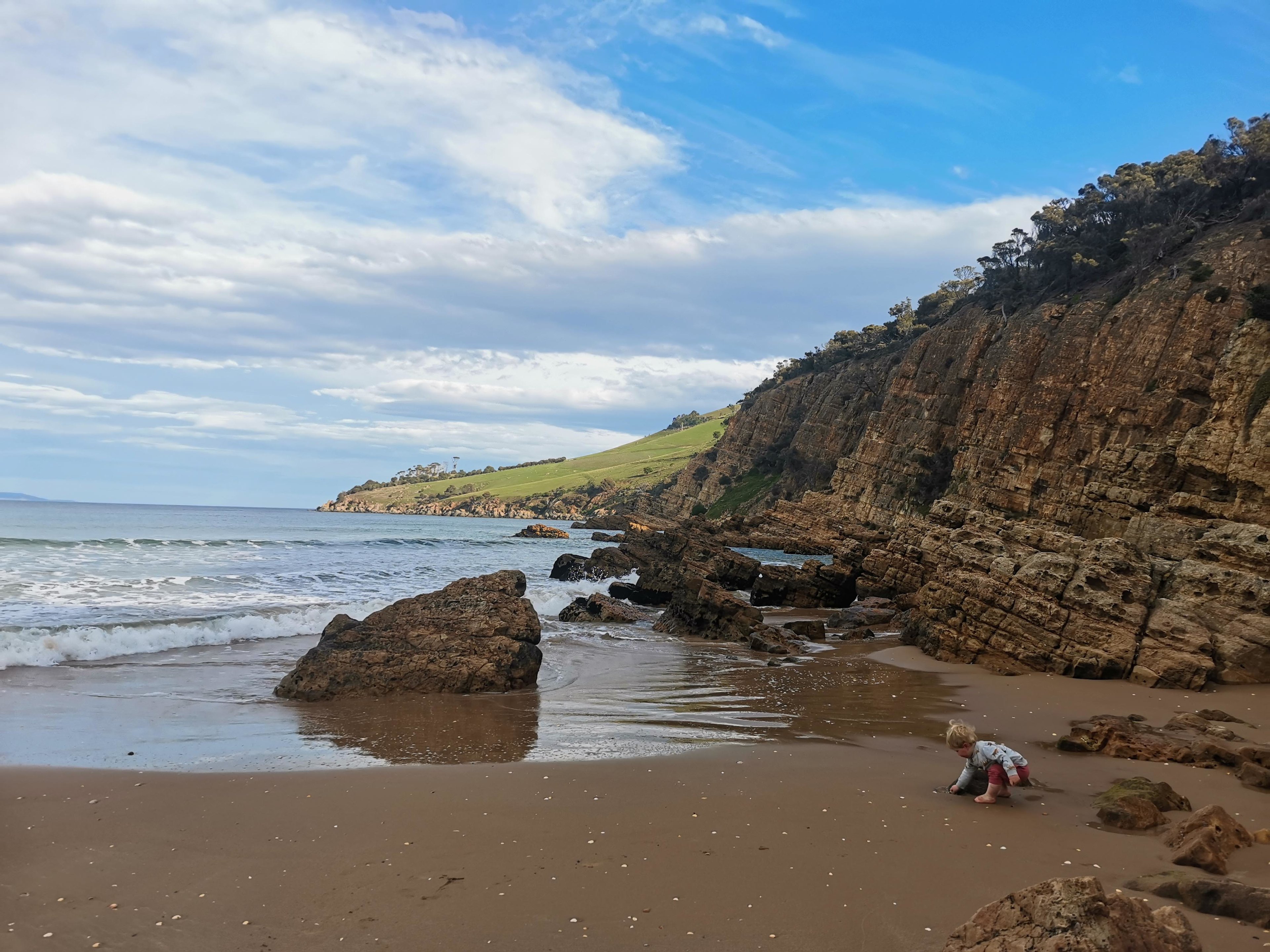 Nearby Clifton Beach, a 10 minute drive away, a popular surf beach which is patrolled during peak season. 