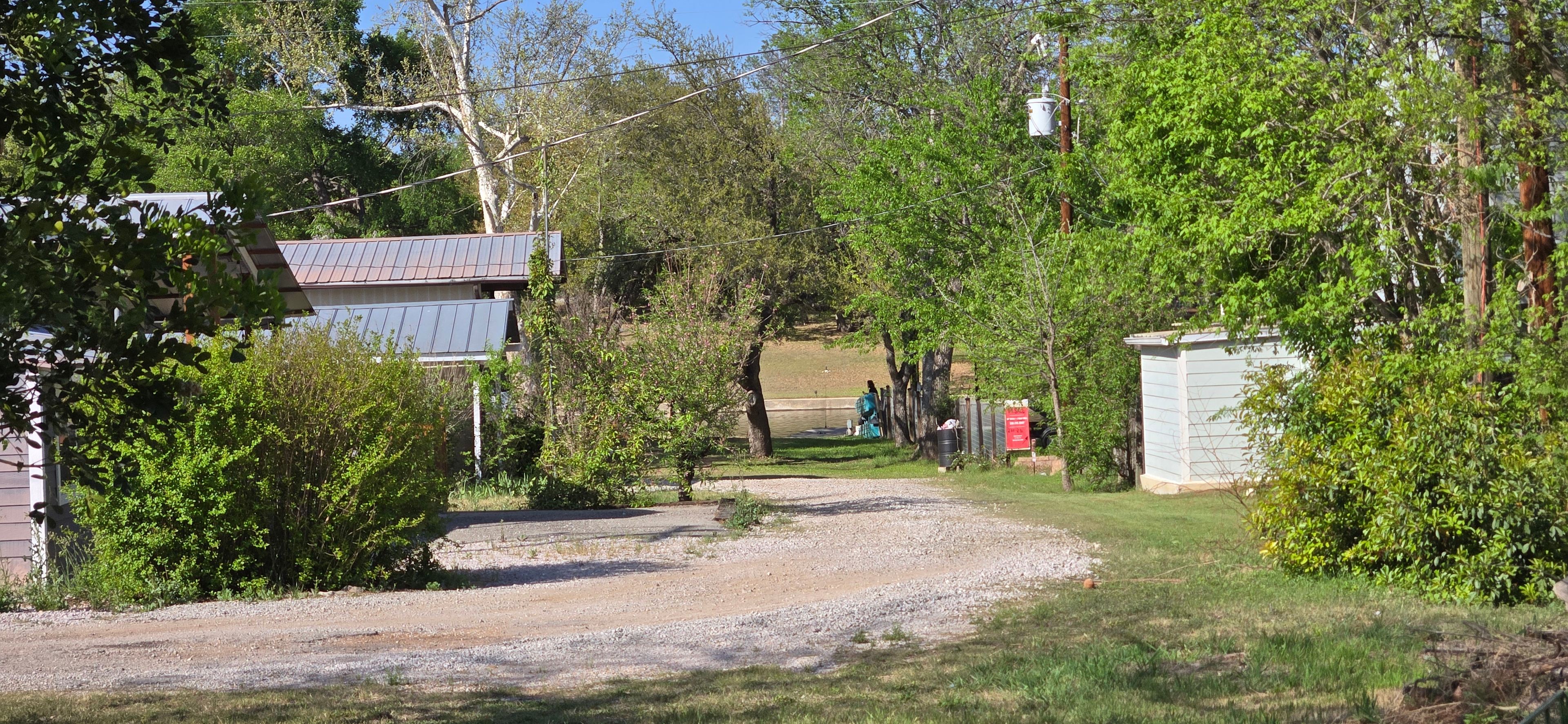 Single RV Pad W/ Water Access