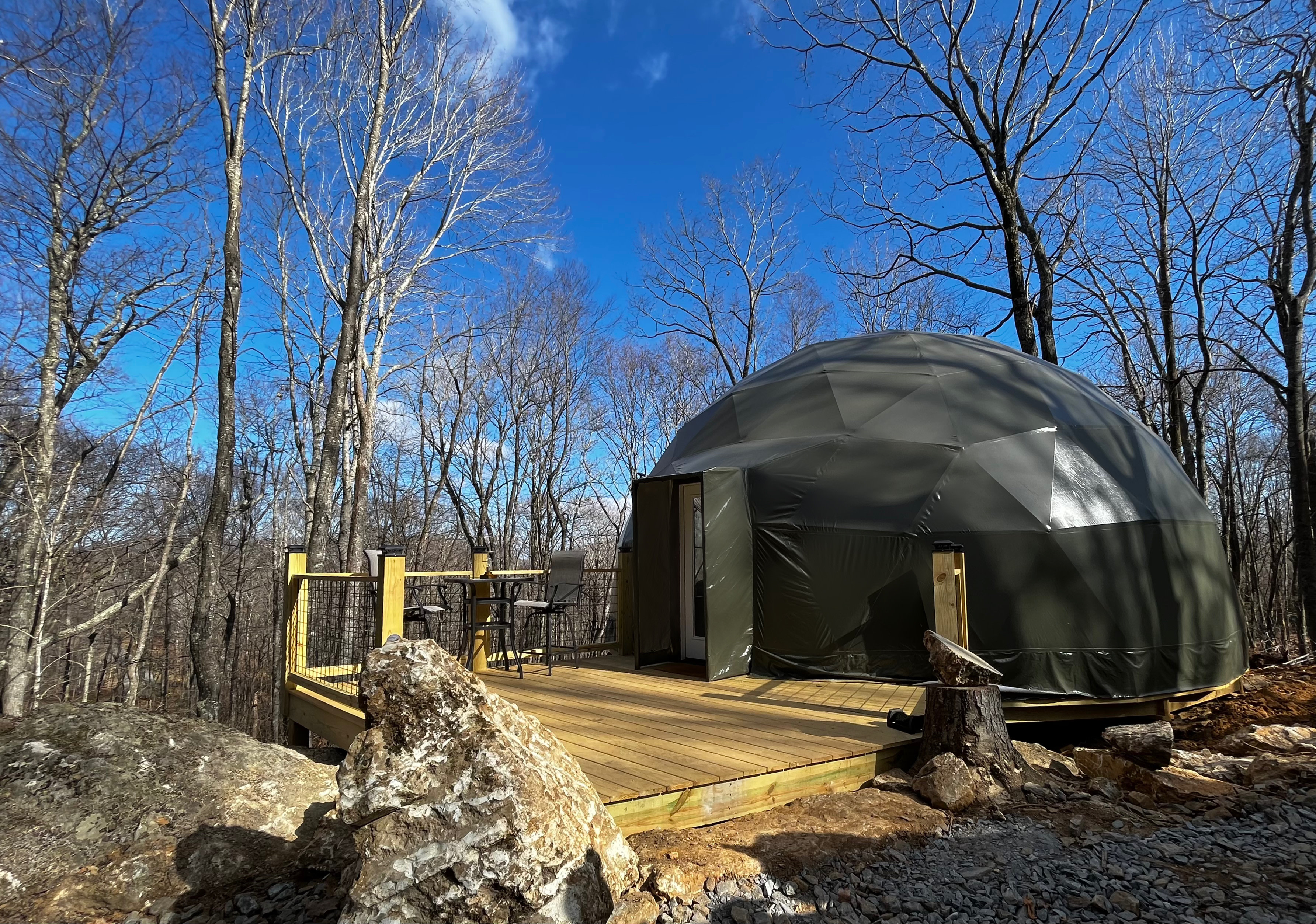 4Creeks Cabin Co. - Eclectic Tiny Stays in Nature