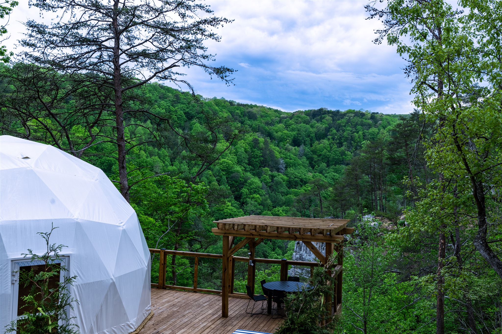 Fall Creek Falls Canyon Glamping
