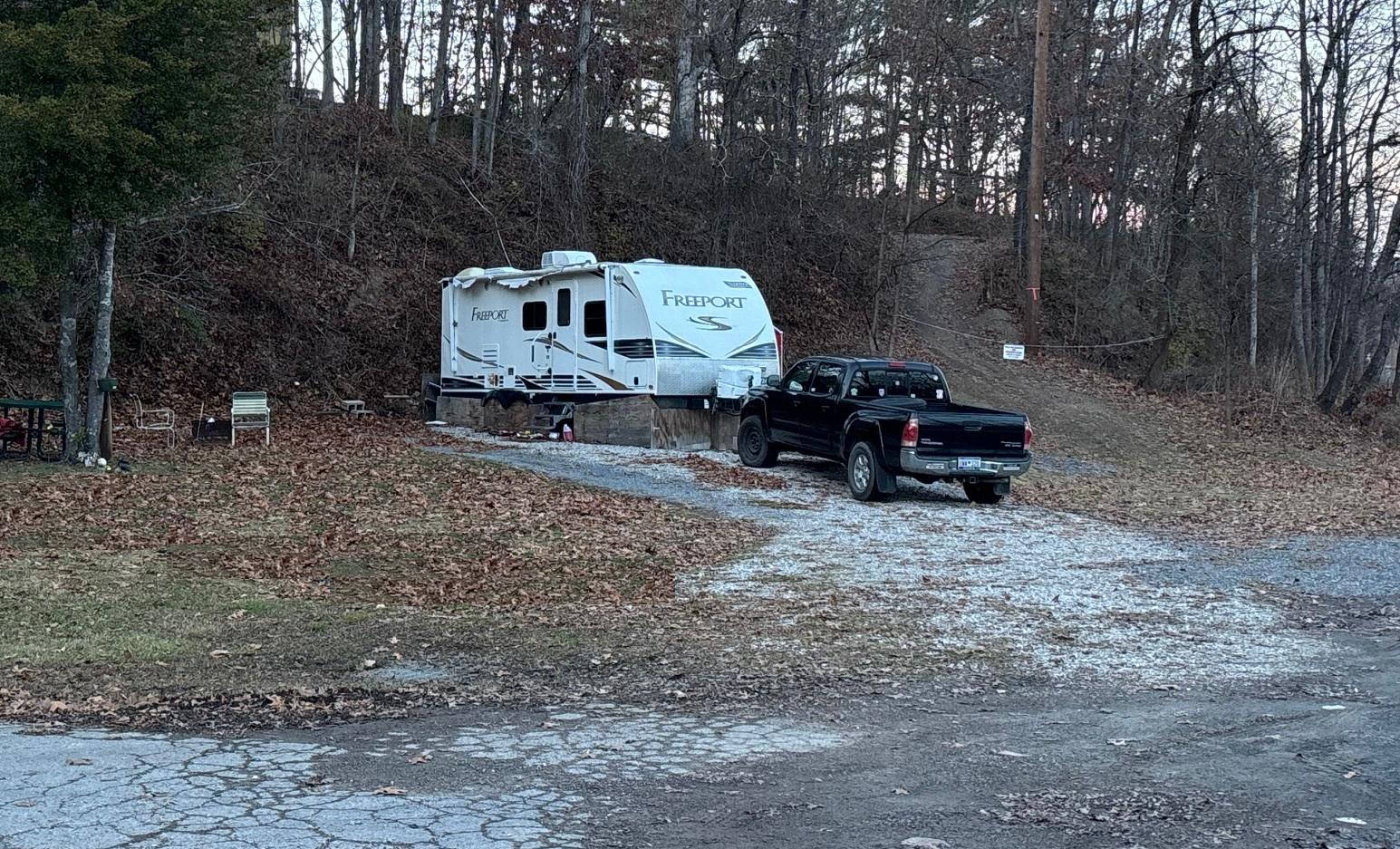 Hilltop Sunrise Camping and RV Site