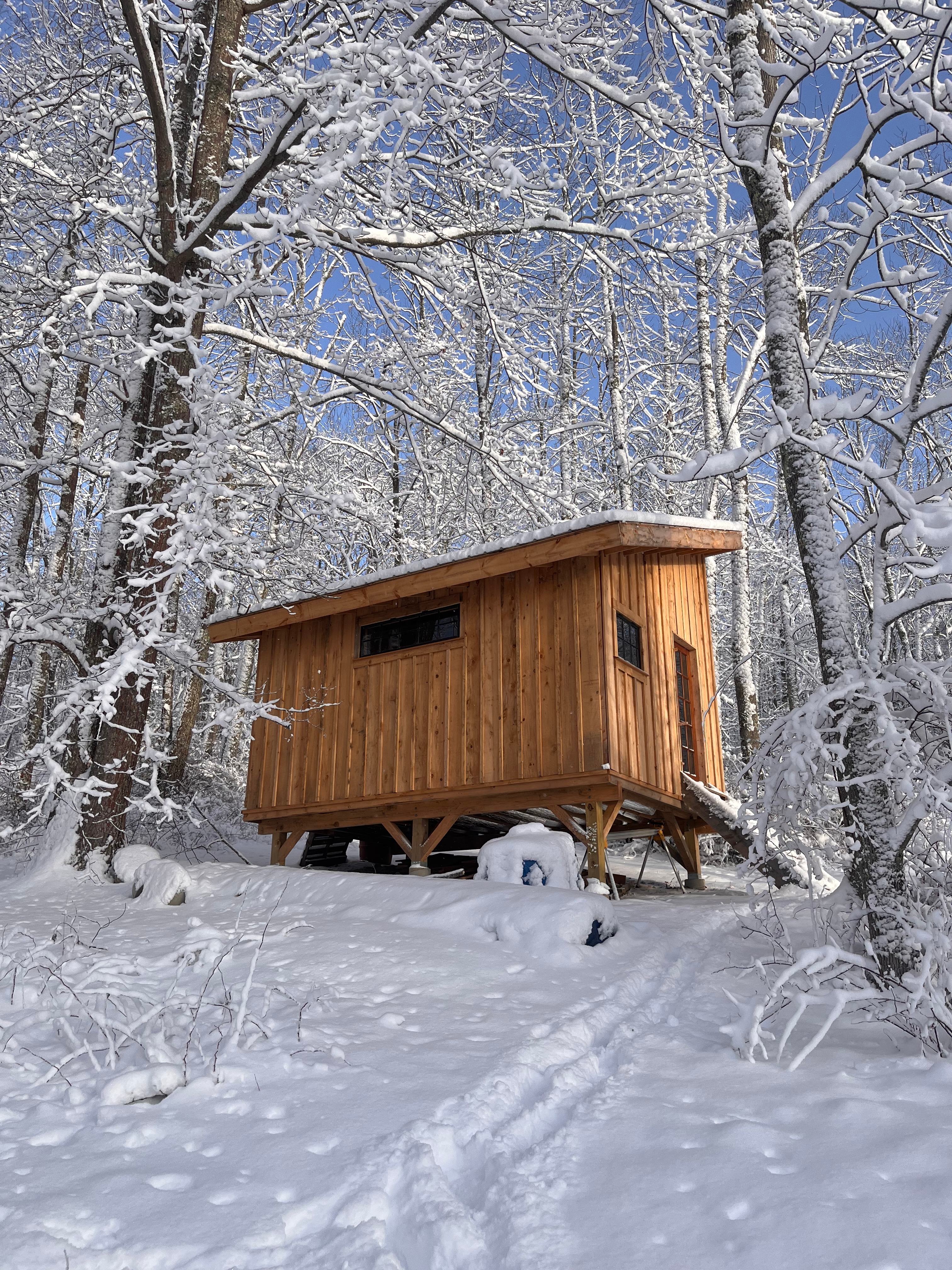 Crow's Nest Cottage - Off Grid