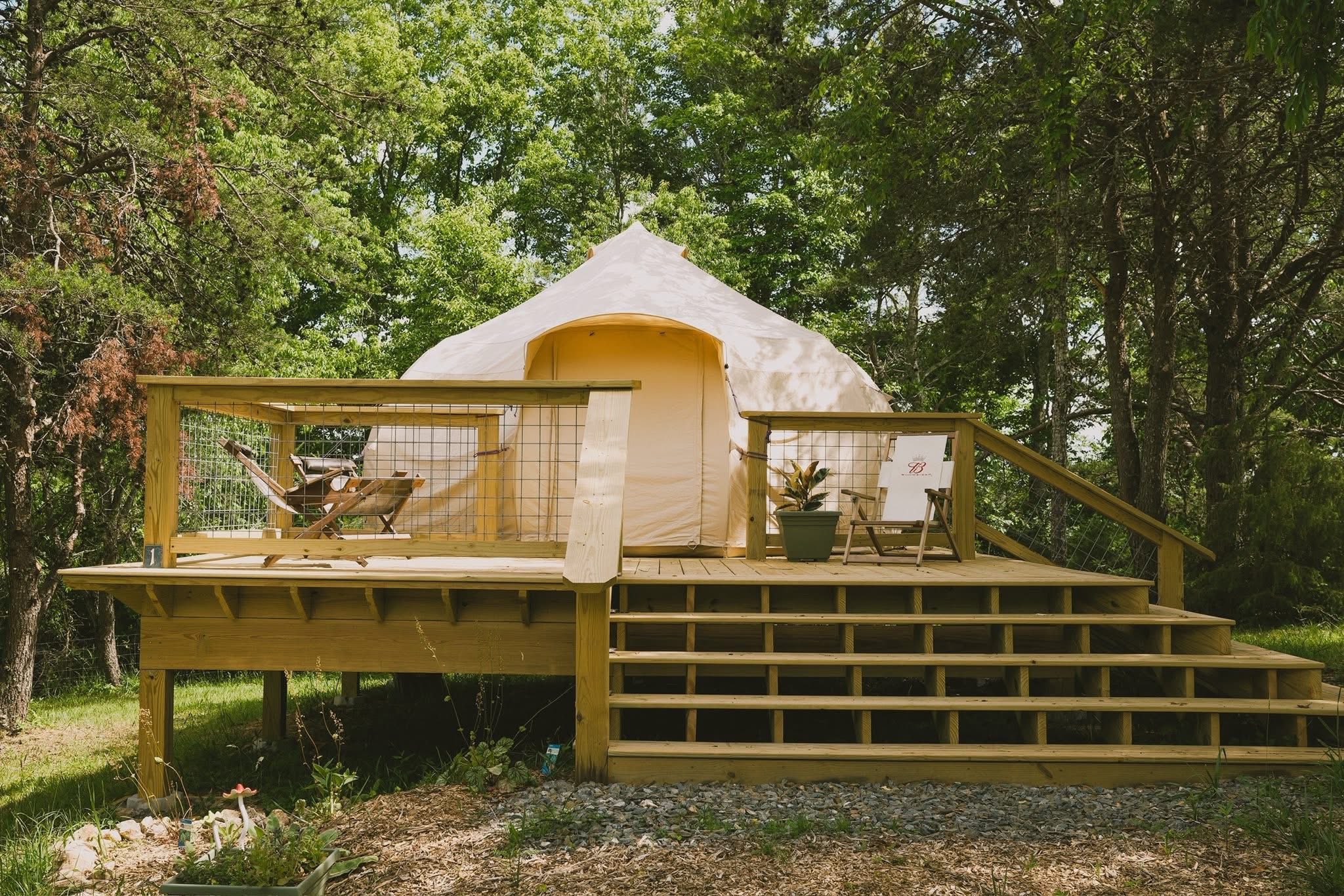 Floyd Glamping @ Bluebird Sanctuary