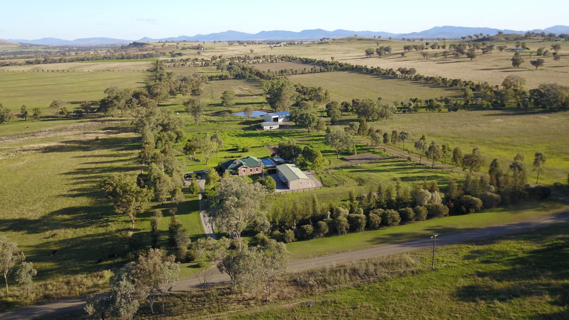 Tamworth Farm Stay, 2BR Guest House