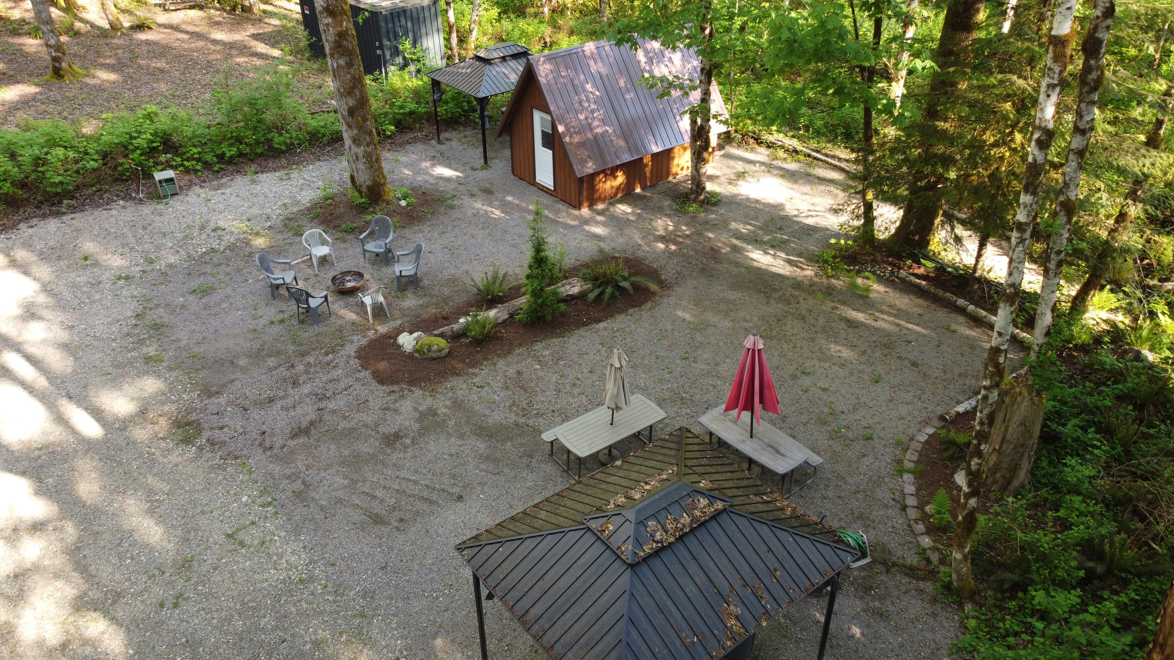 Cascade Nook A-frame + camping
