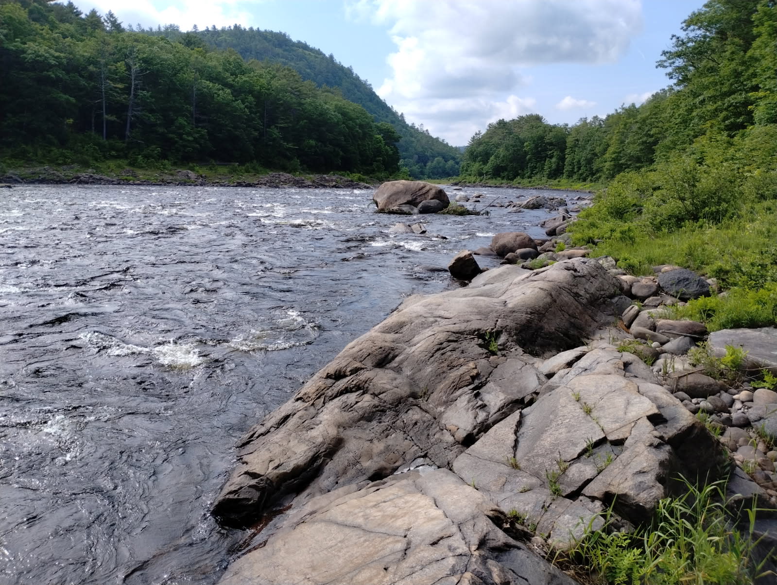 Tent camping spaces along Adirondack mountain river with fresh flowing water. Only a short 10 mi drive to good local restaurants, a brewery and shops.