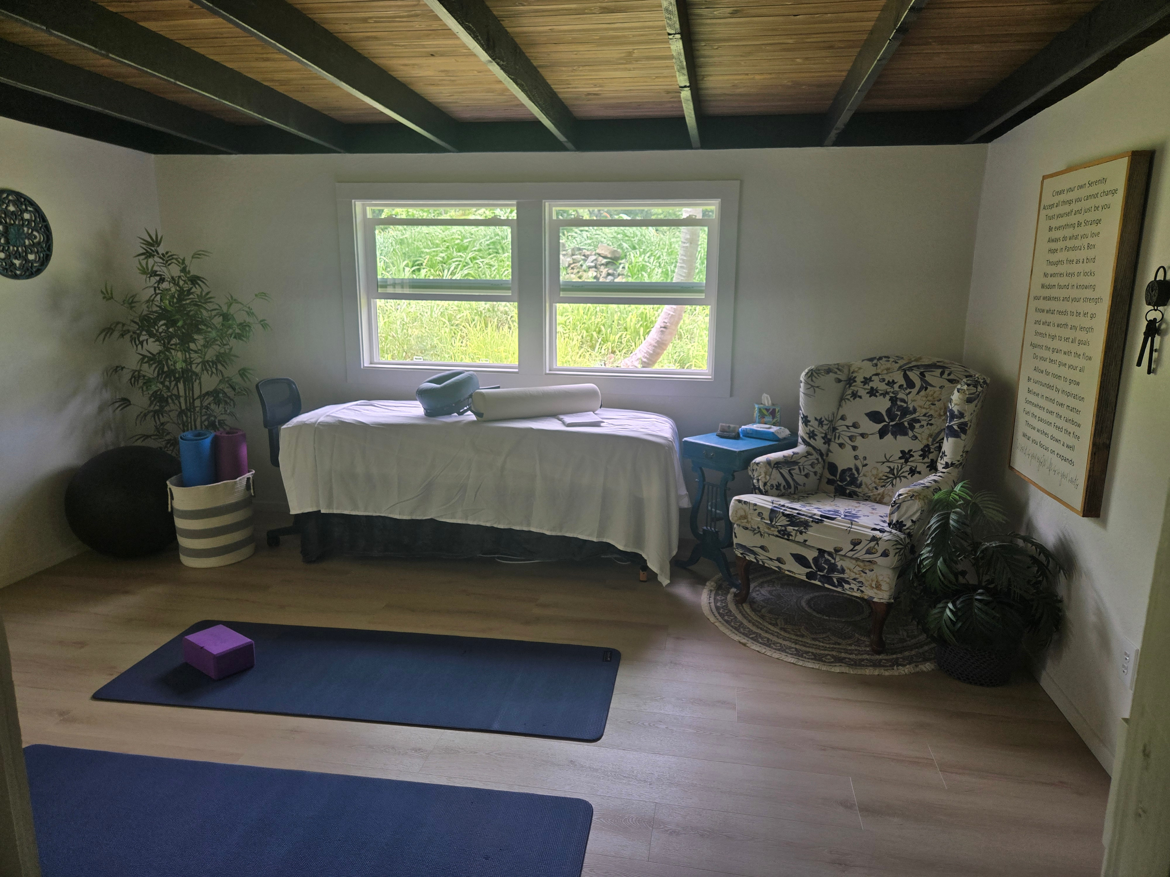 Massage & Yoga Studio