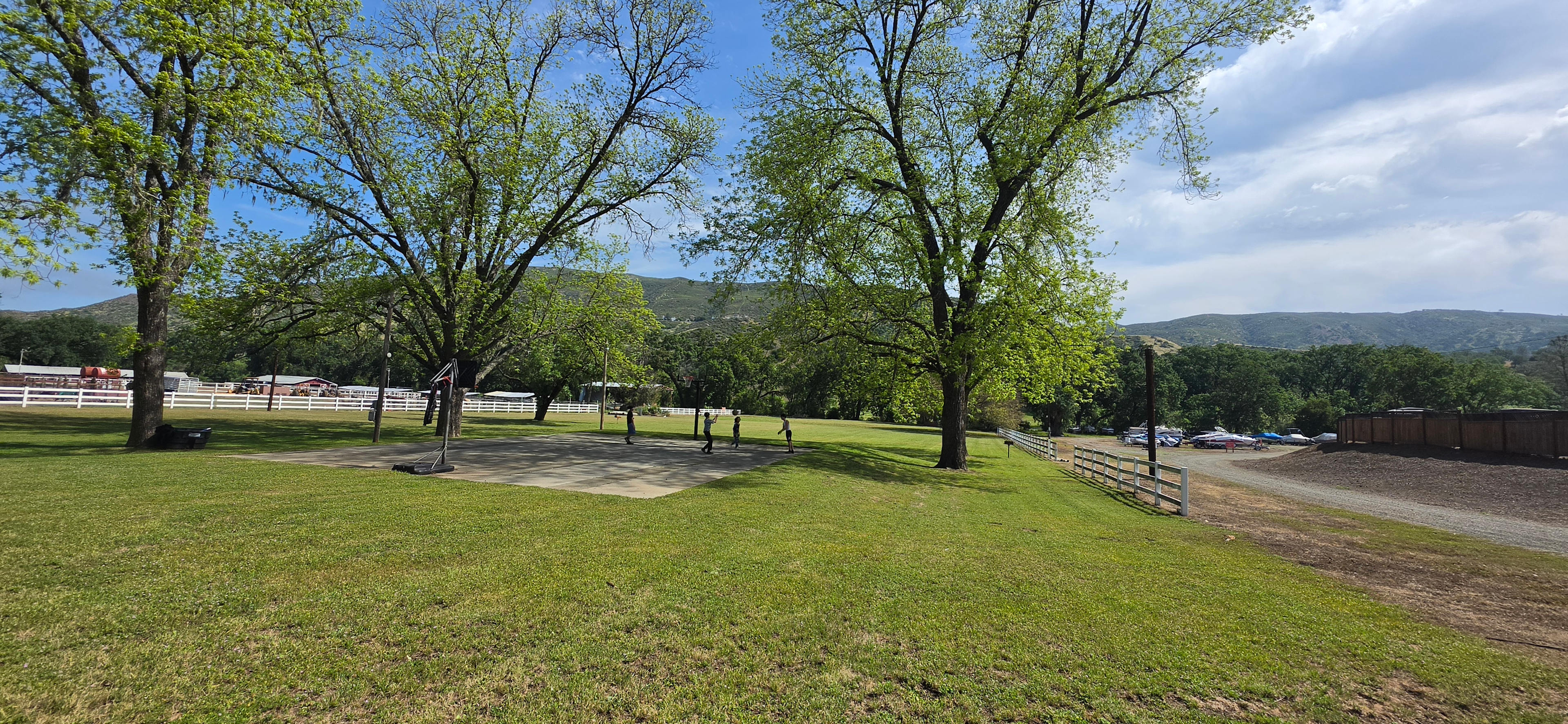 R-Ranch At the Lake