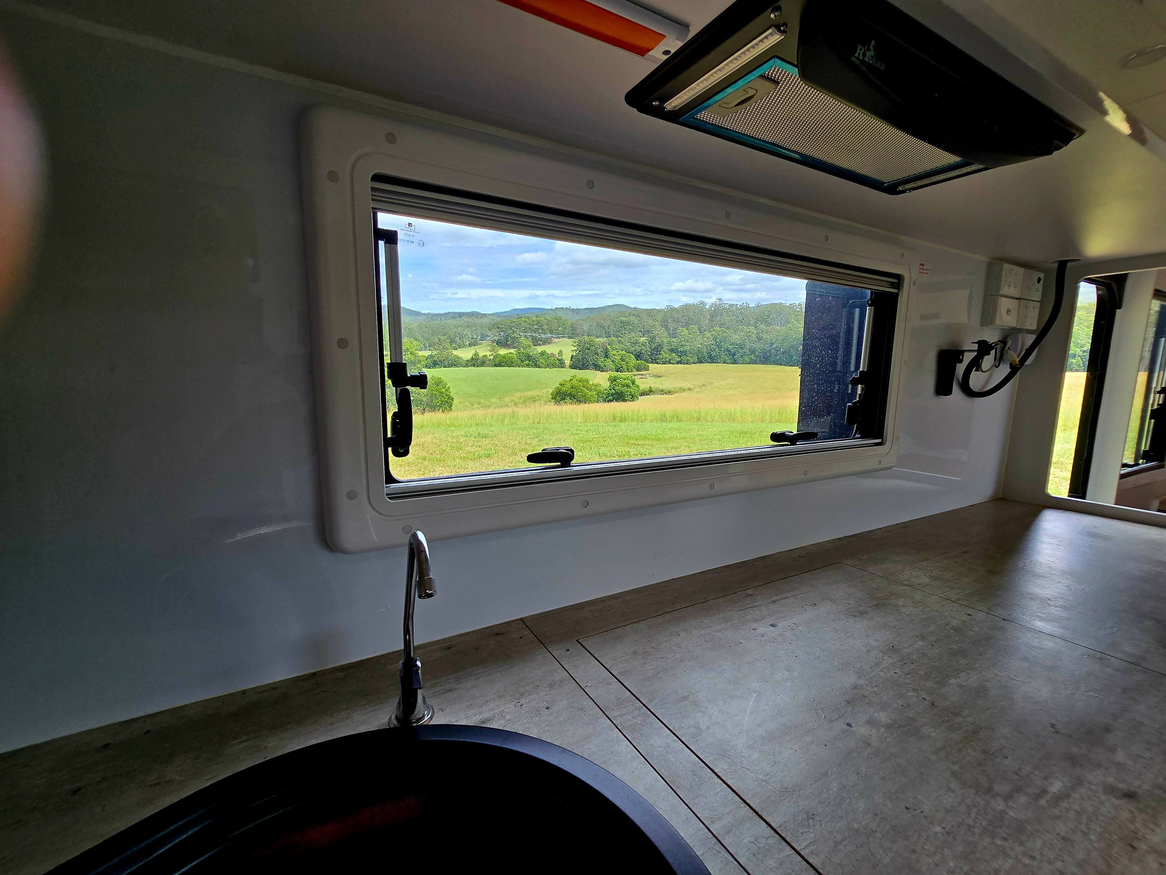 Bago Maze & Wine Mountain View Camp