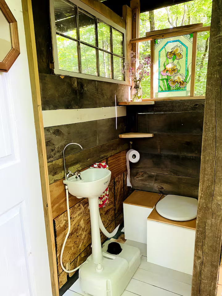 Woodland’s Edge Campsite & Hot Tubs
