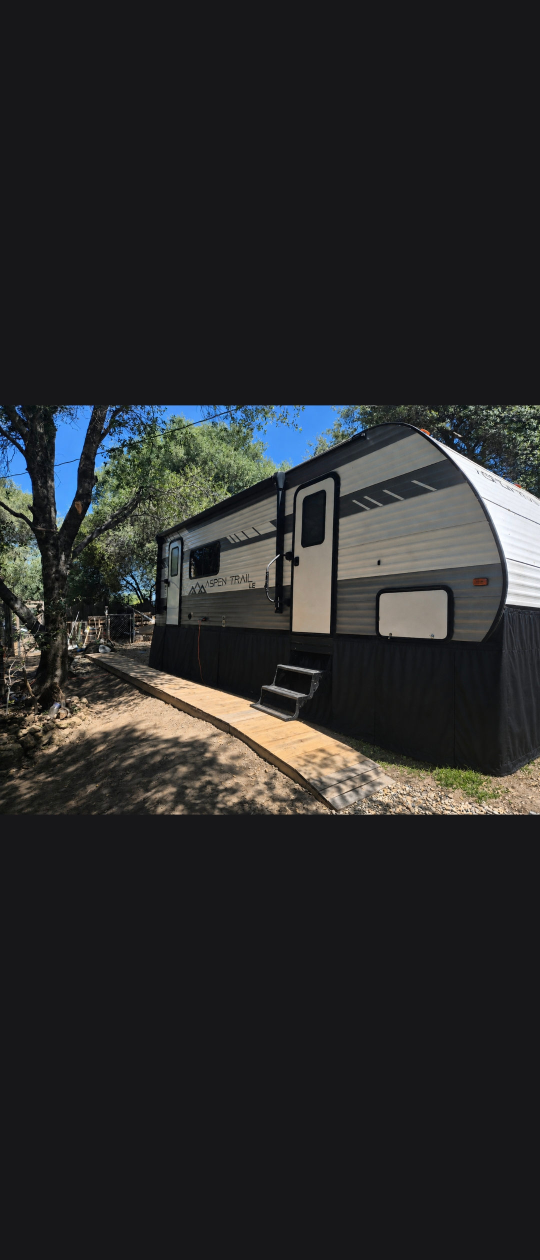 Papa Allen's  glamping spot