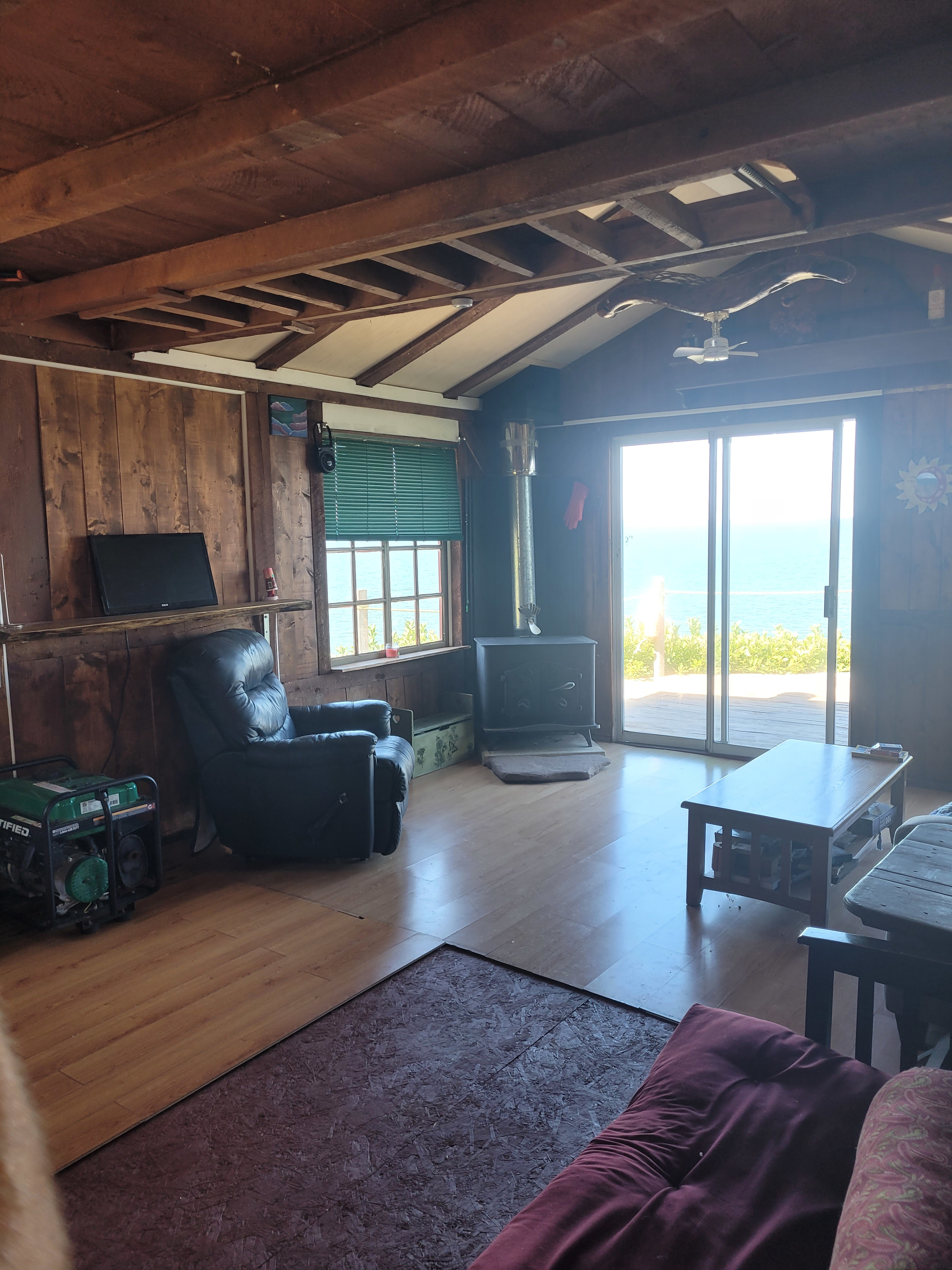 Off Grid Oasis