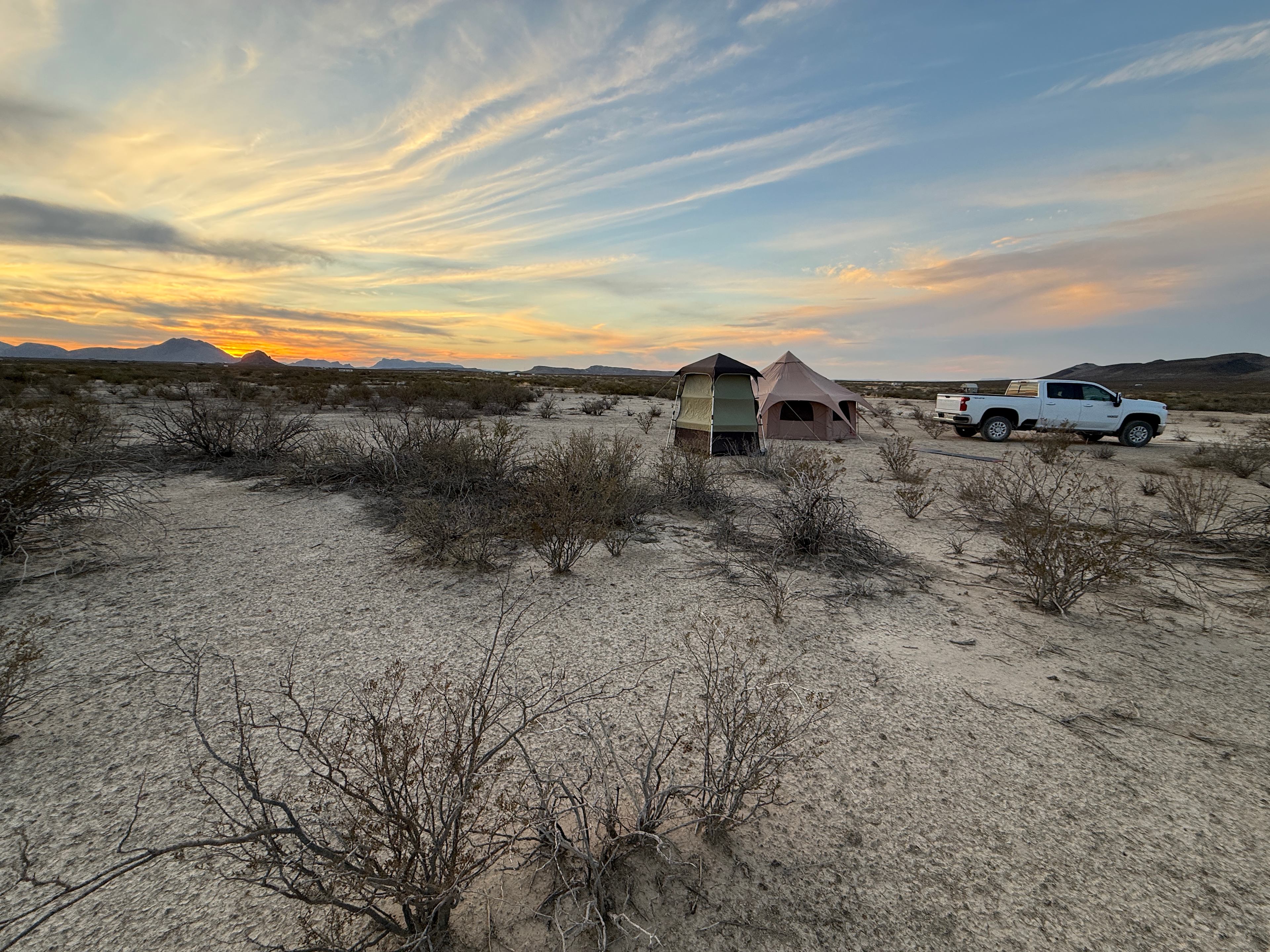 Green Dreamers Off-Grid Retreat
