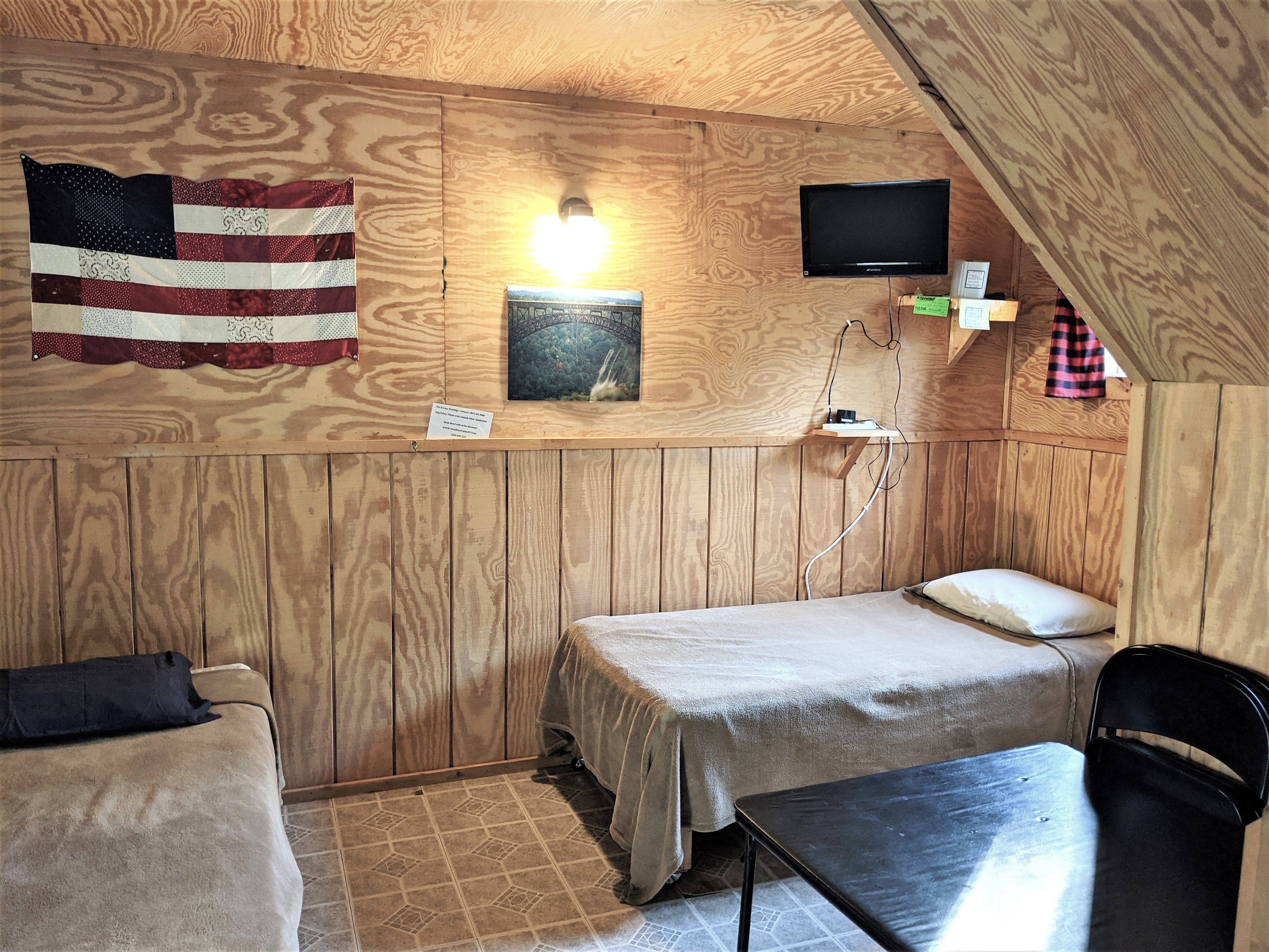 New River Cabins- 4 miles-New River