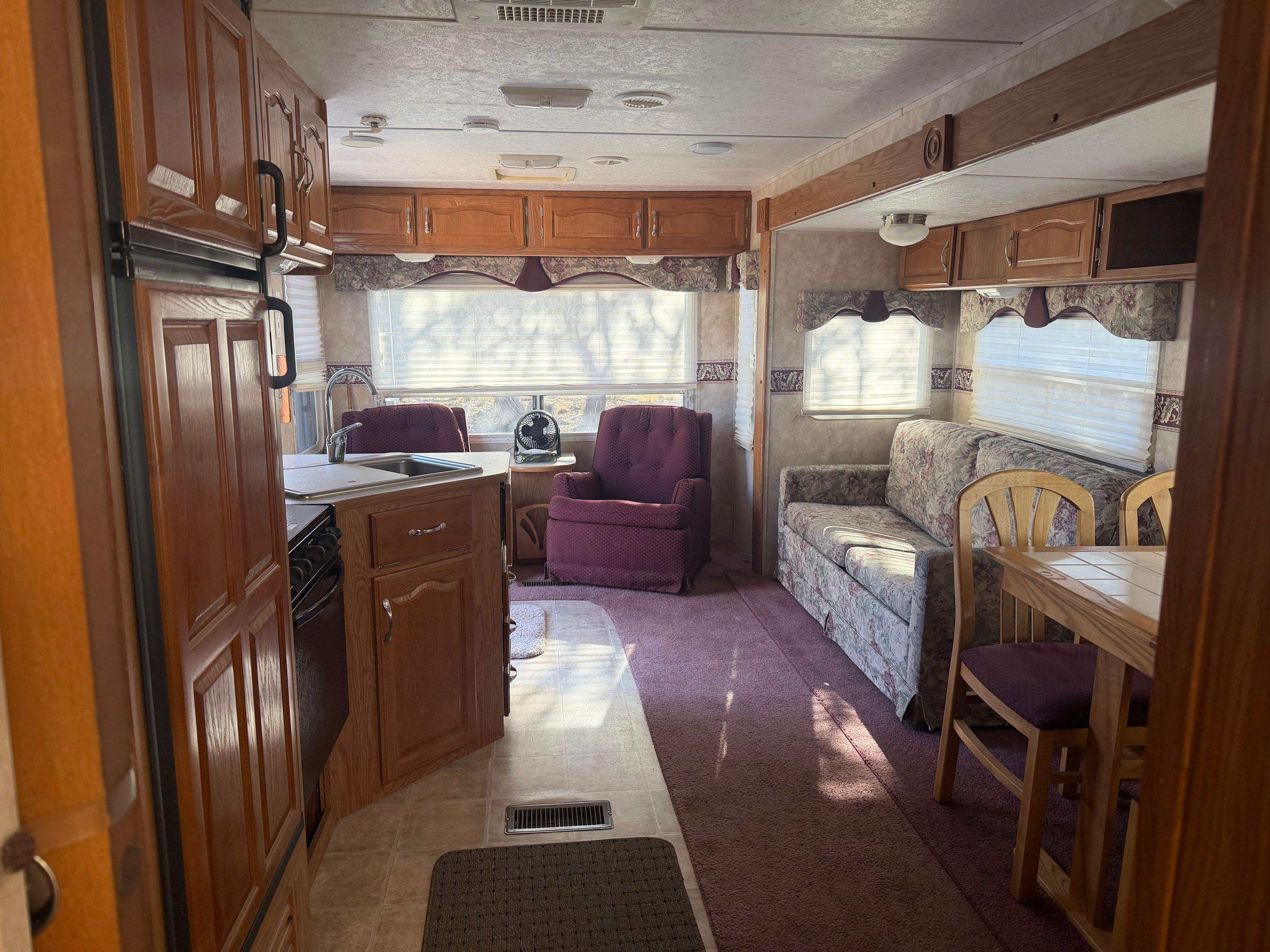 Camper Sleeps 4 access state land