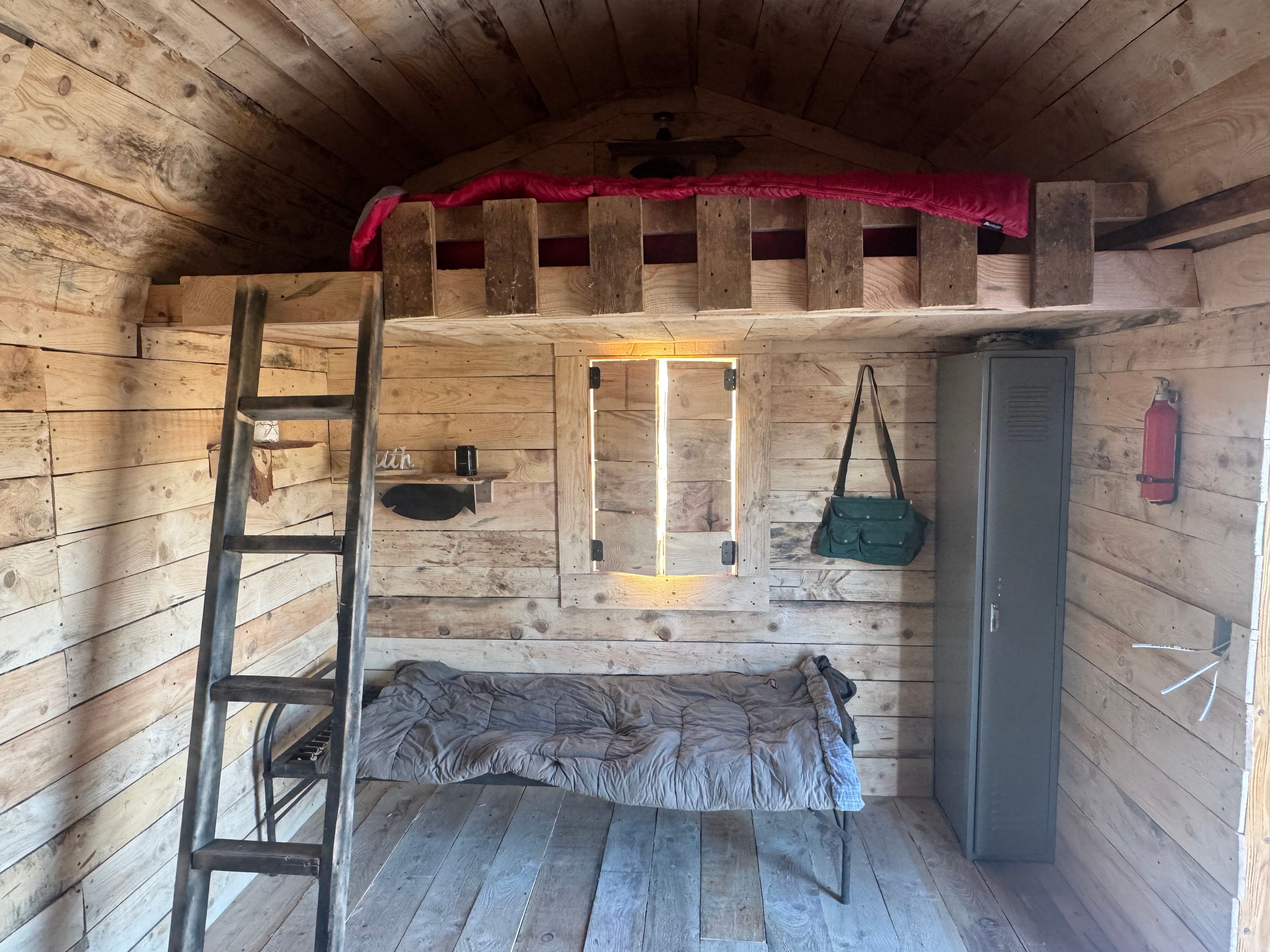 Sam's Trout Camp - Wine country