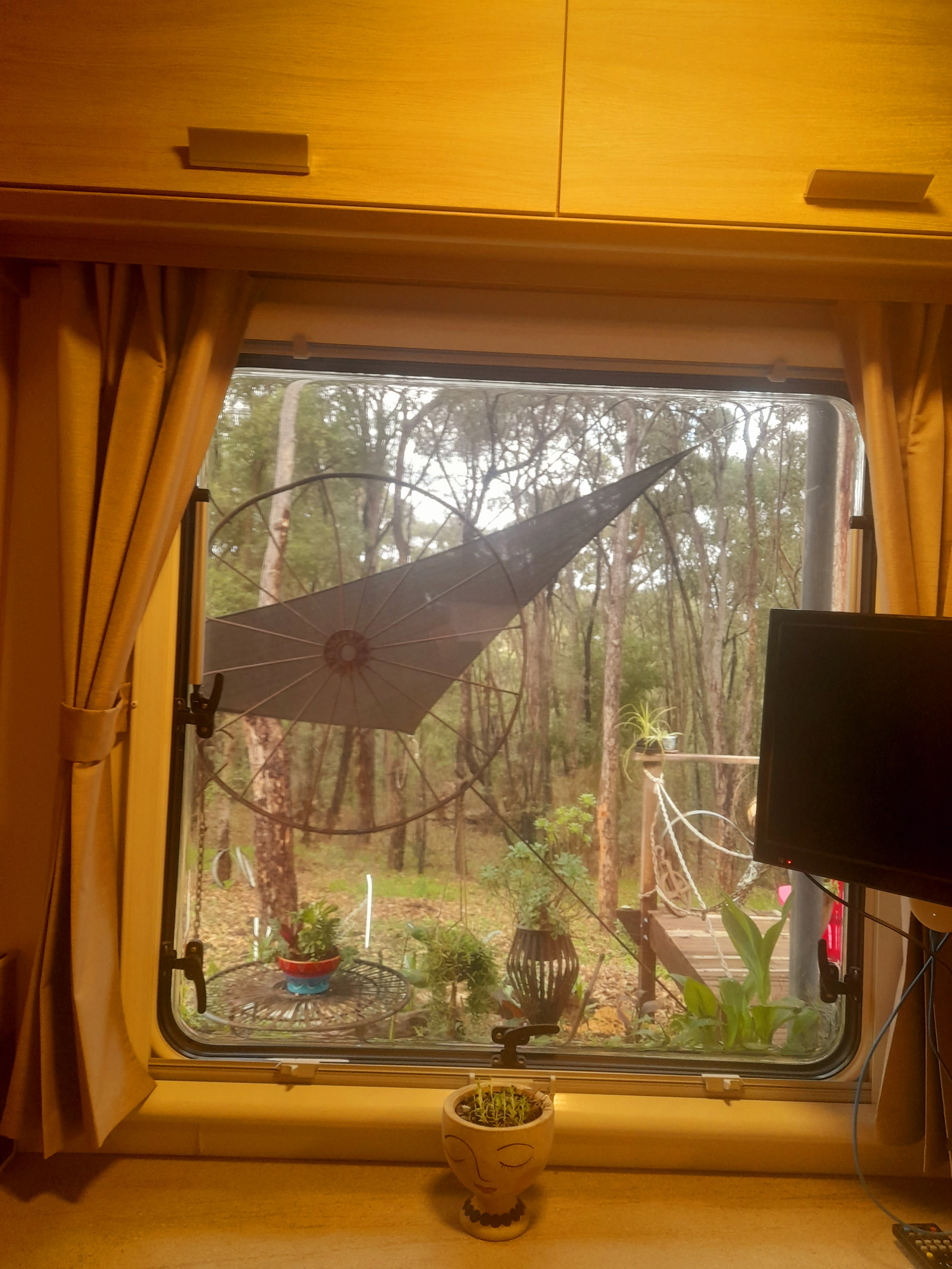 Amaroo Bush Retreat Caravan