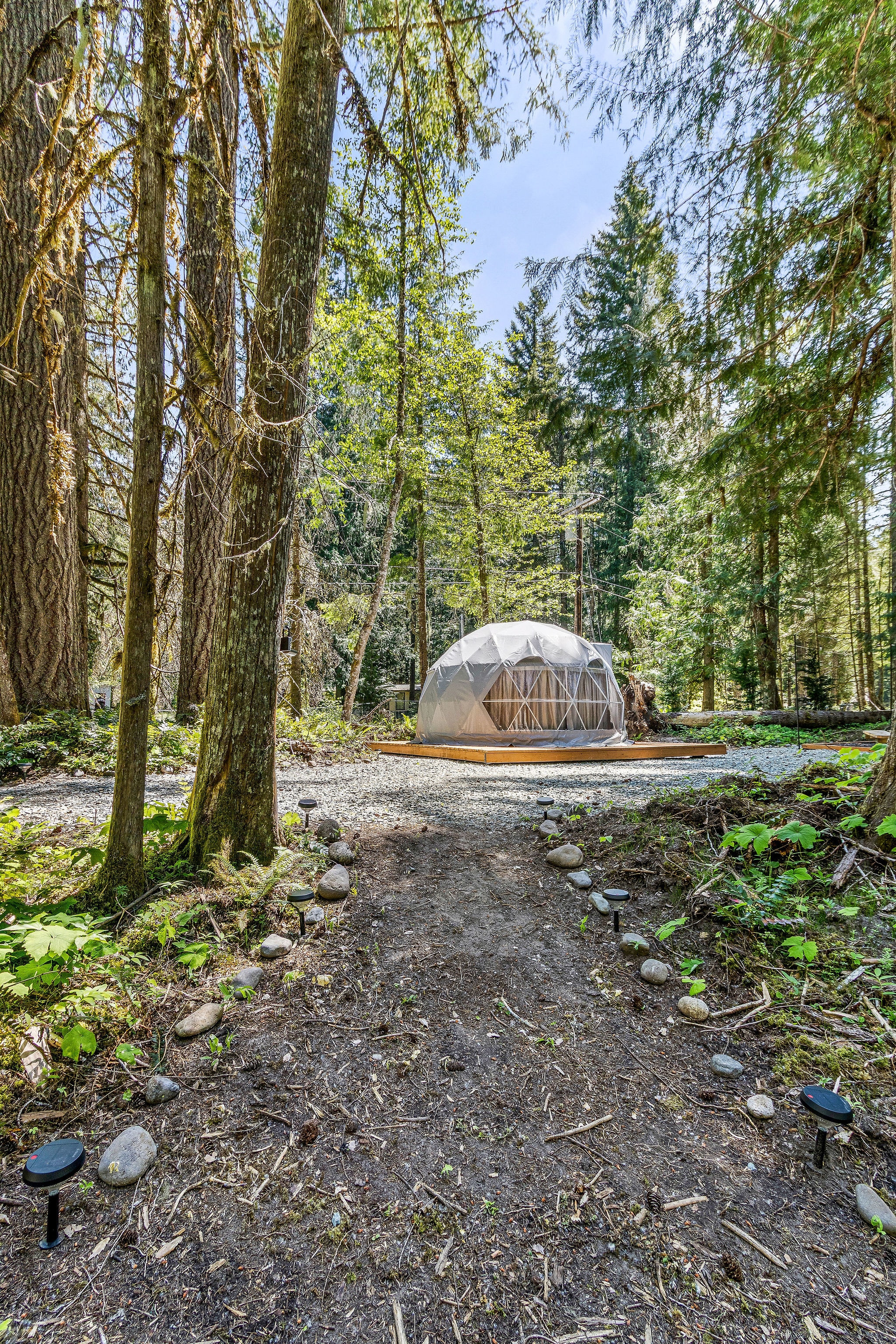 Private Globe Dome at Mount Rainier