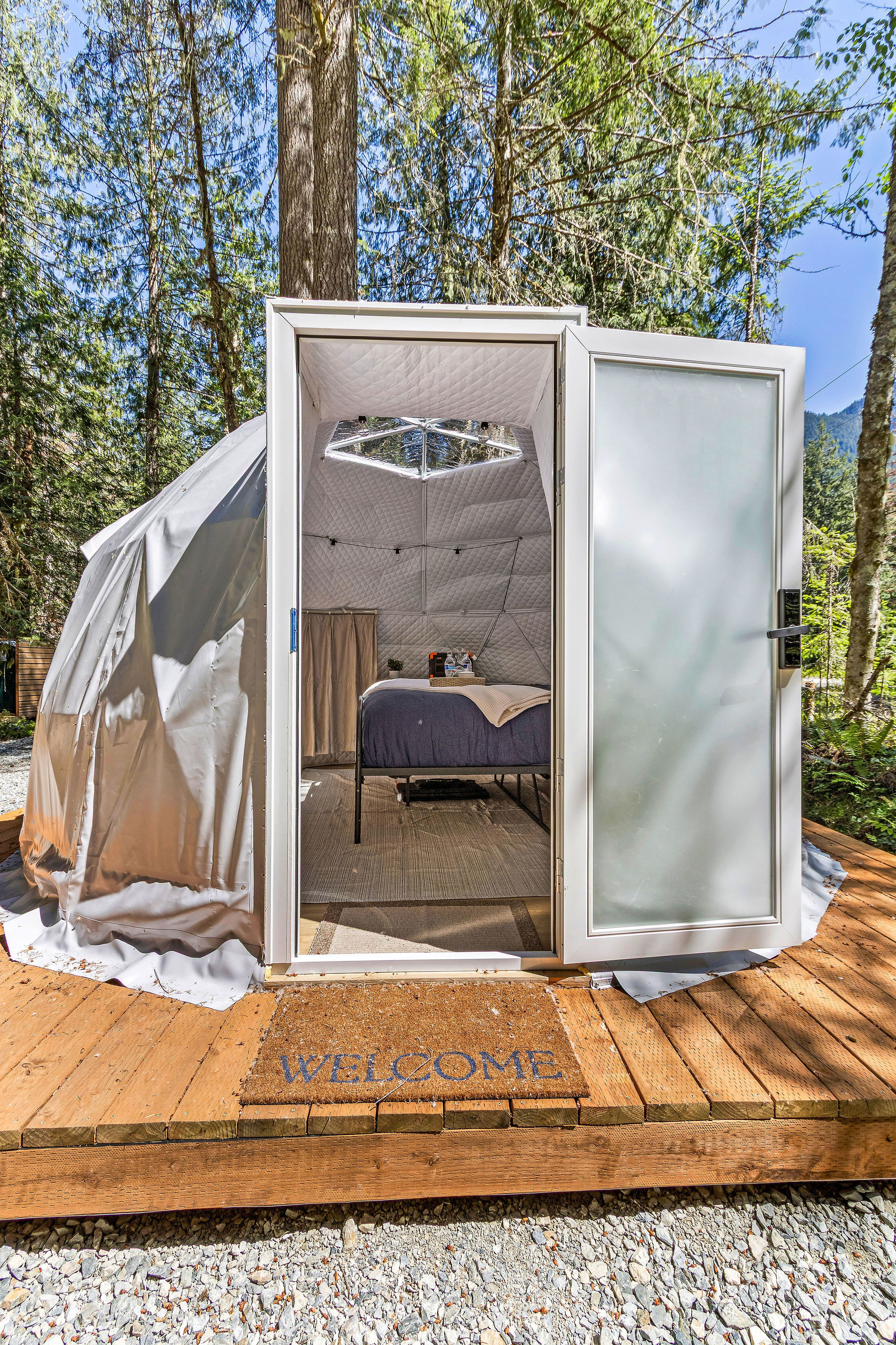 Private Globe Dome at Mount Rainier