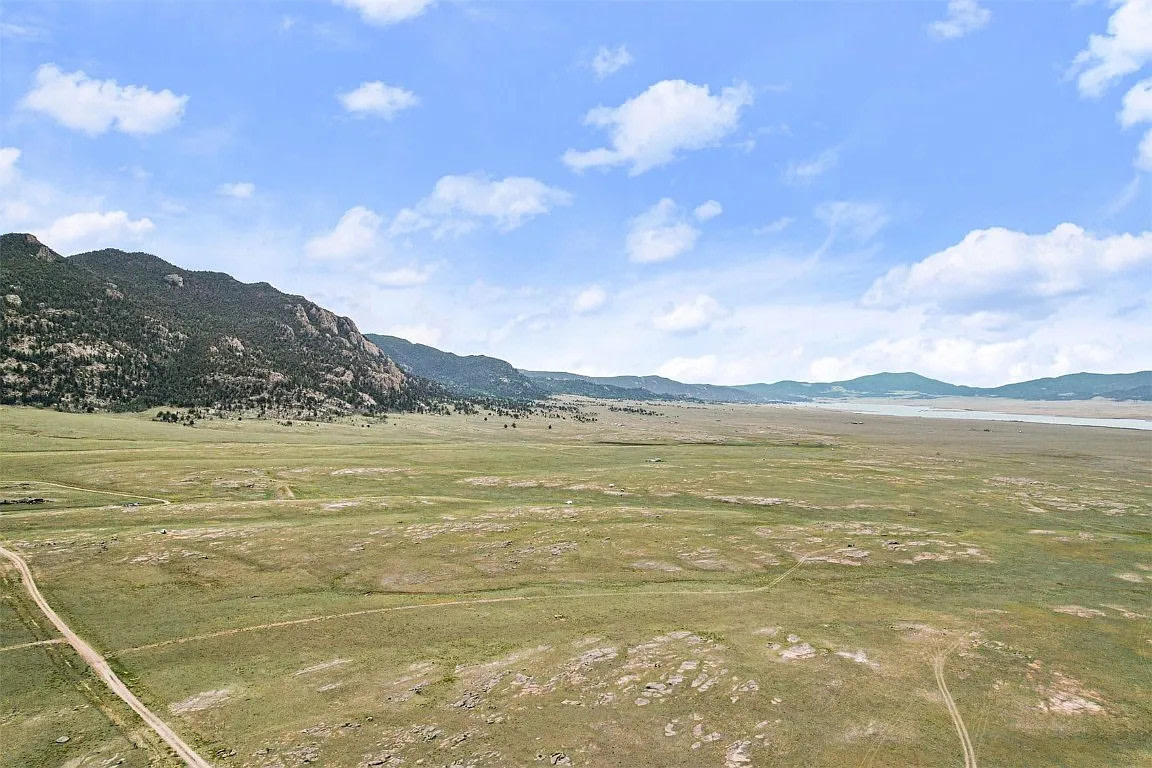 40 Acre - Eleven Mile Sky Camp near Dream Stream