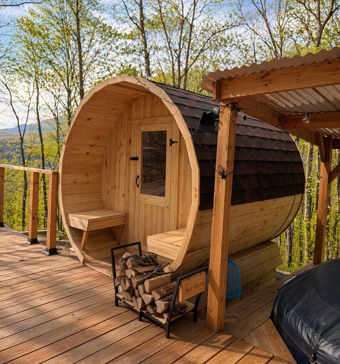 Romantic Authentic Nomadic Yurt with Sauna, Hot Tub on Private 8 acre Hill Top Surrounded by the rolling ridges of the Appalachian Mountains