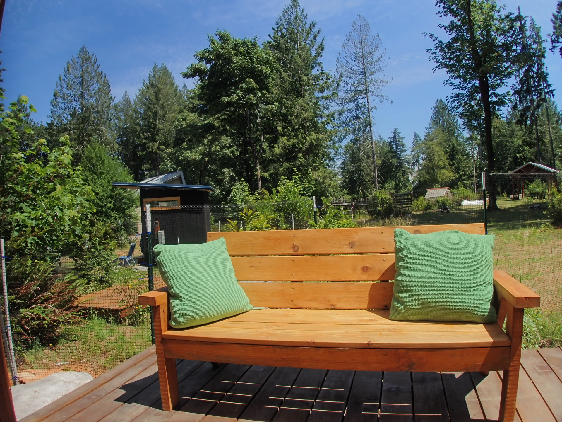 Cedar & Strawberry Sauna & Spa