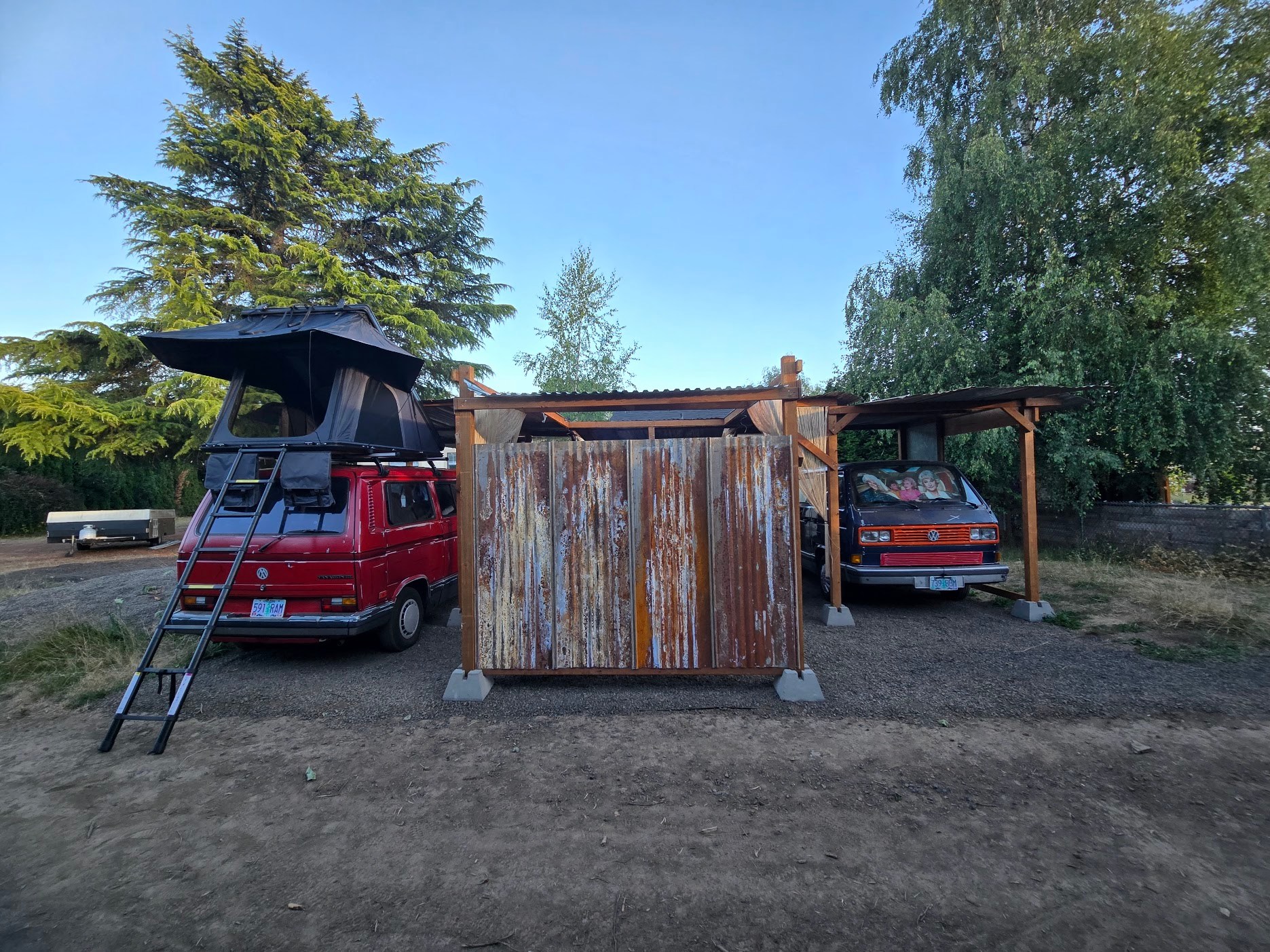 VW Vans, Soaking & Massage Stays at Happy Camping