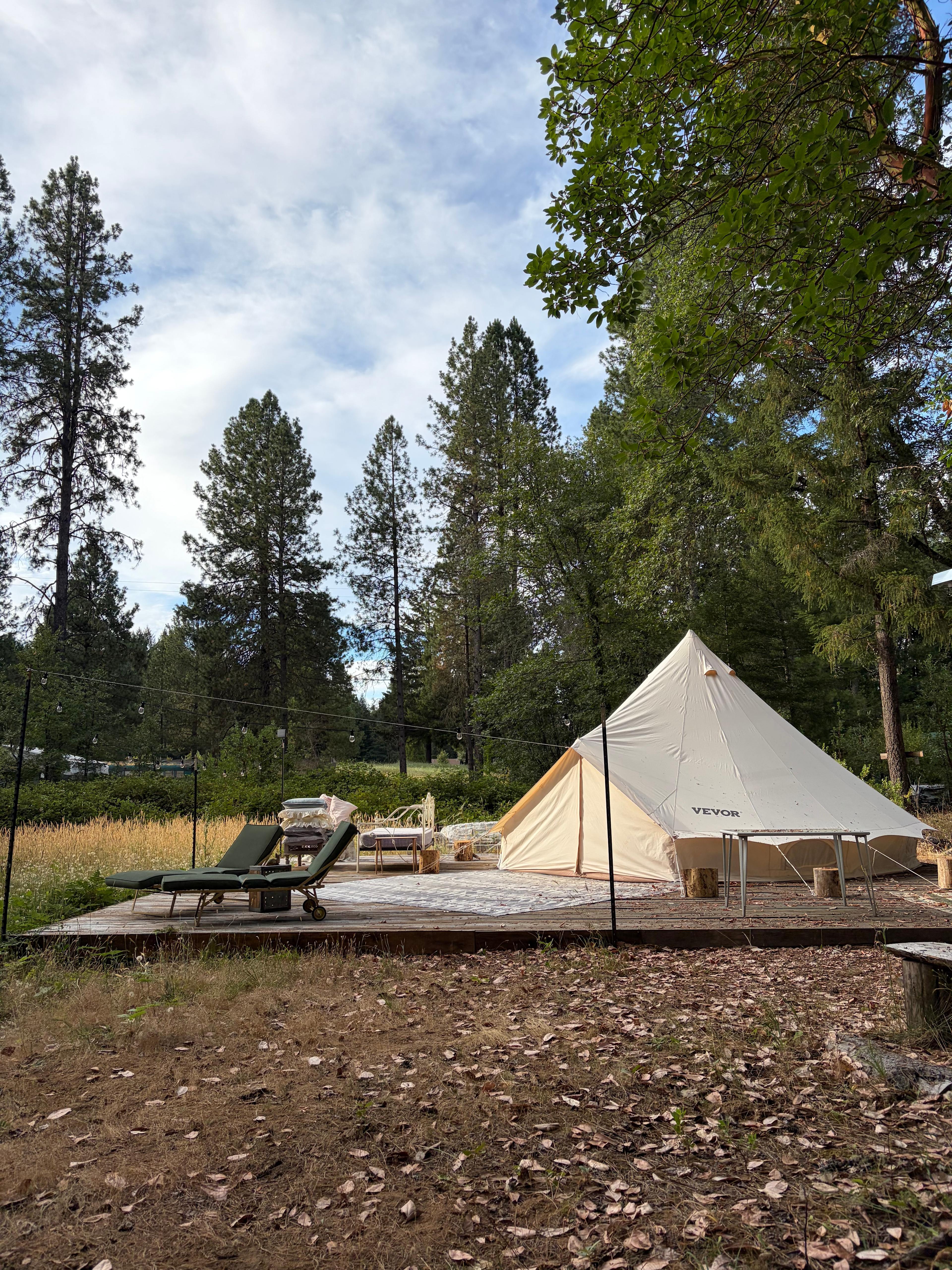glamping tent (not when we rented)