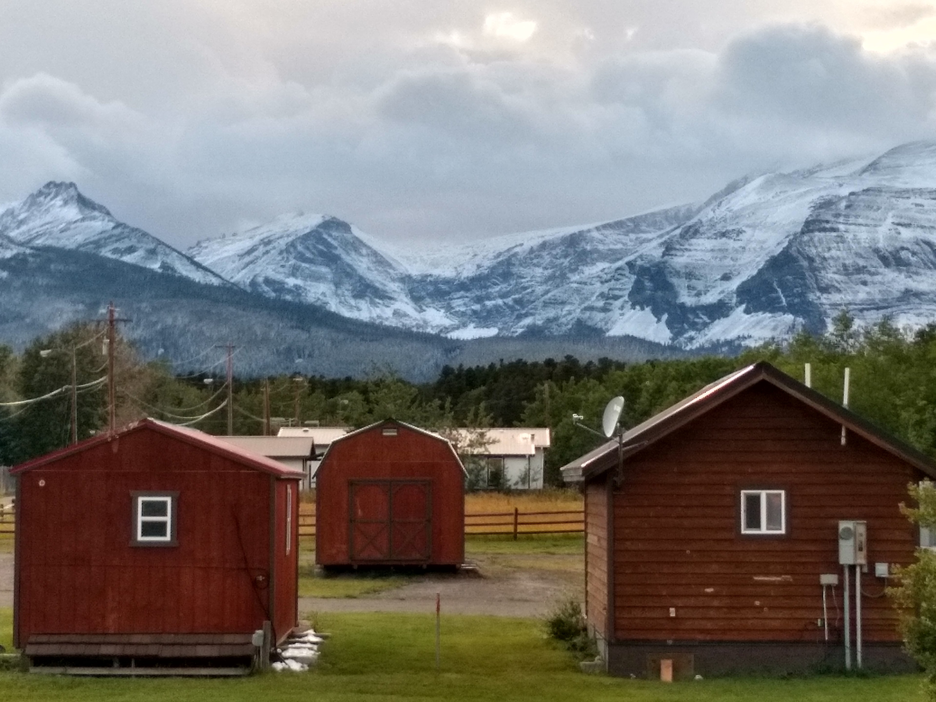 Double Dot Ranch Cabins & RV Sites