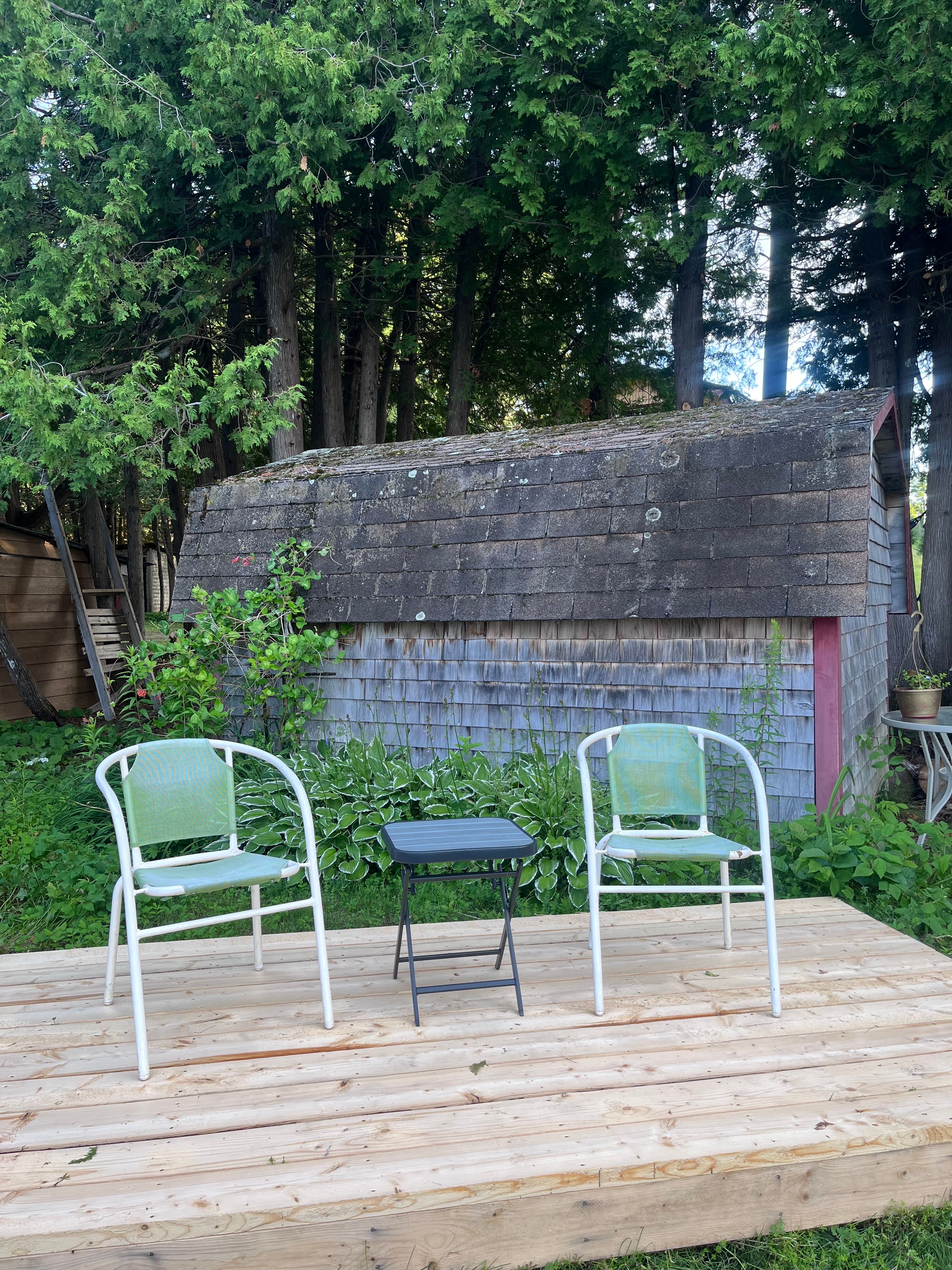 Living Strong’s Little Cabin in the Woods