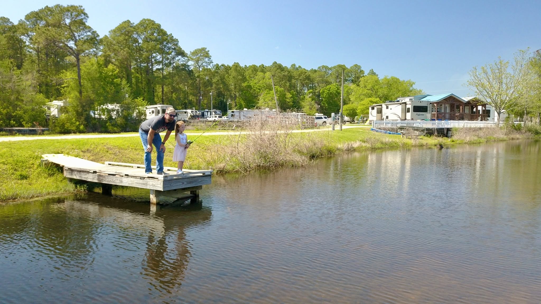 Unhitched Leisure Lakes RV Park
