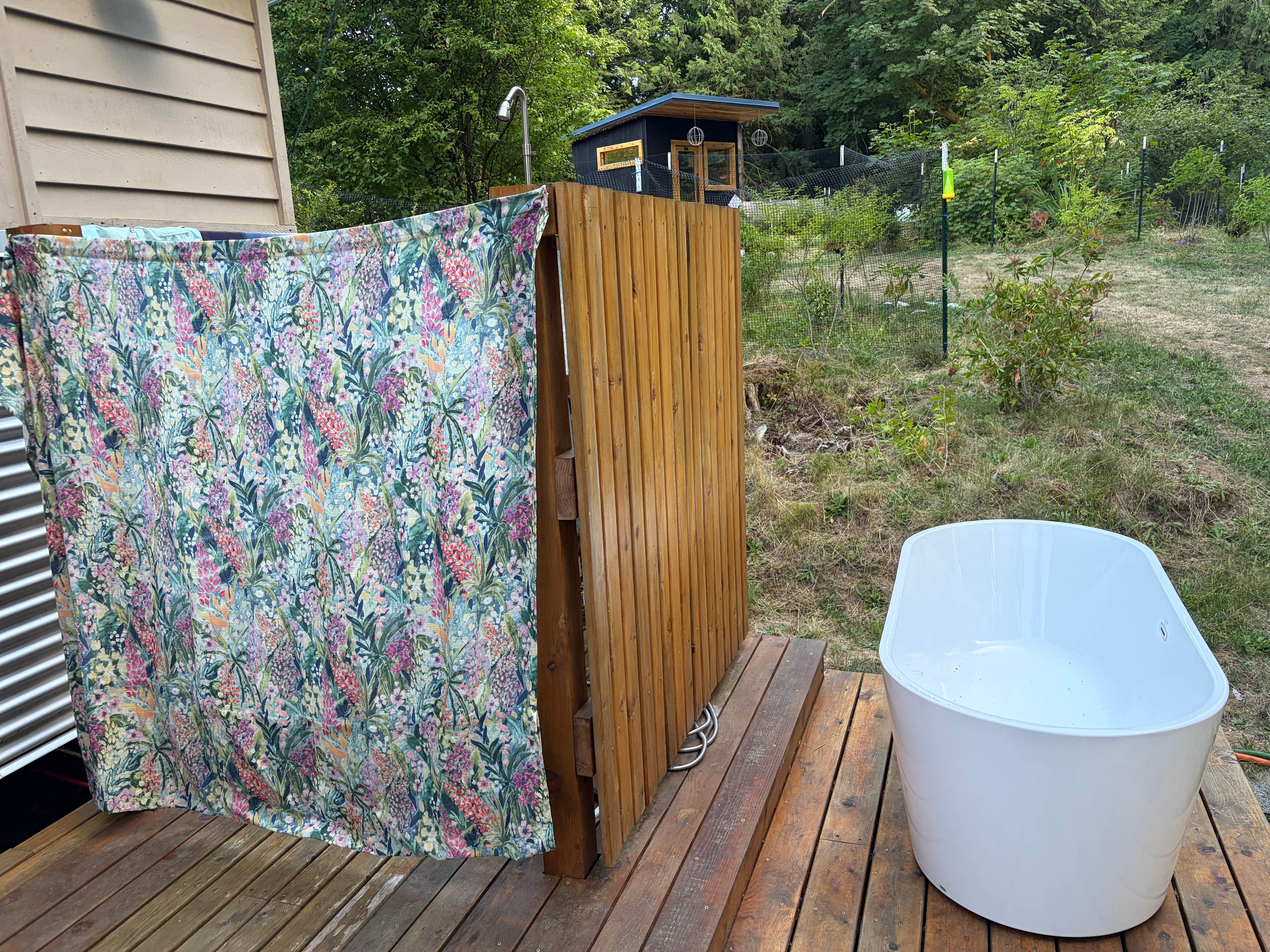 Cedar & Strawberry Sauna & Spa