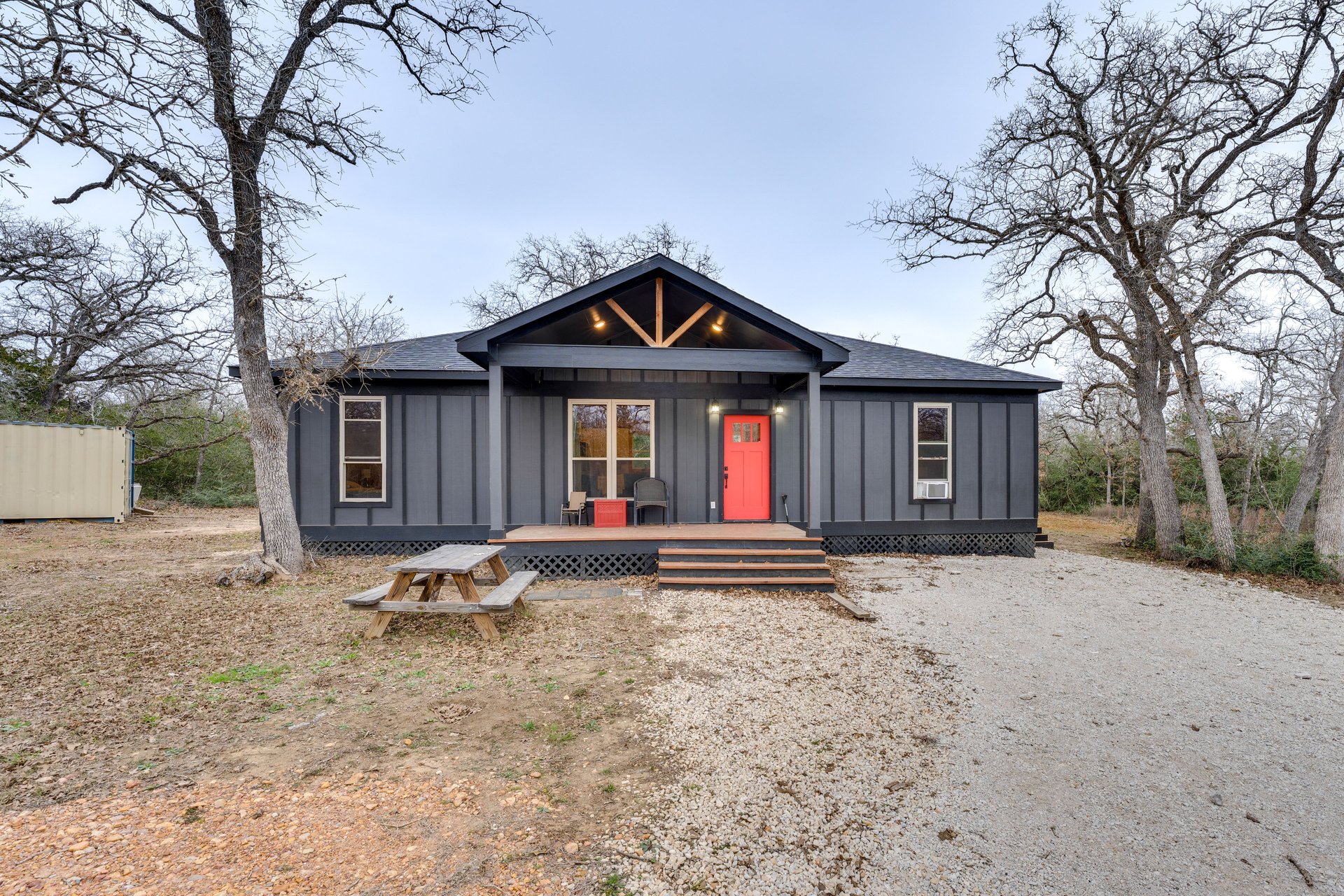 Cabin & Campsite in the woods