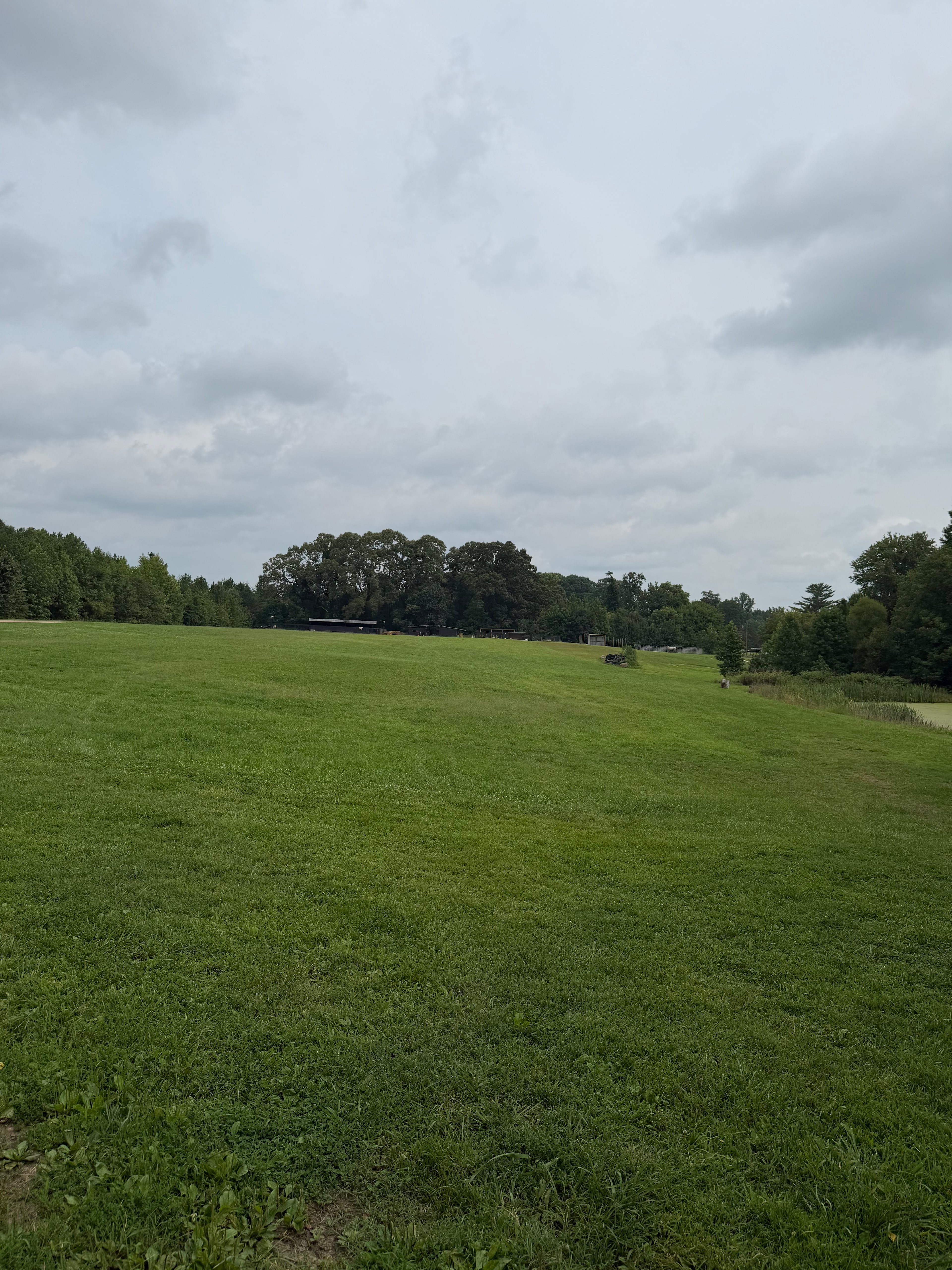 5811 Farm & Stables