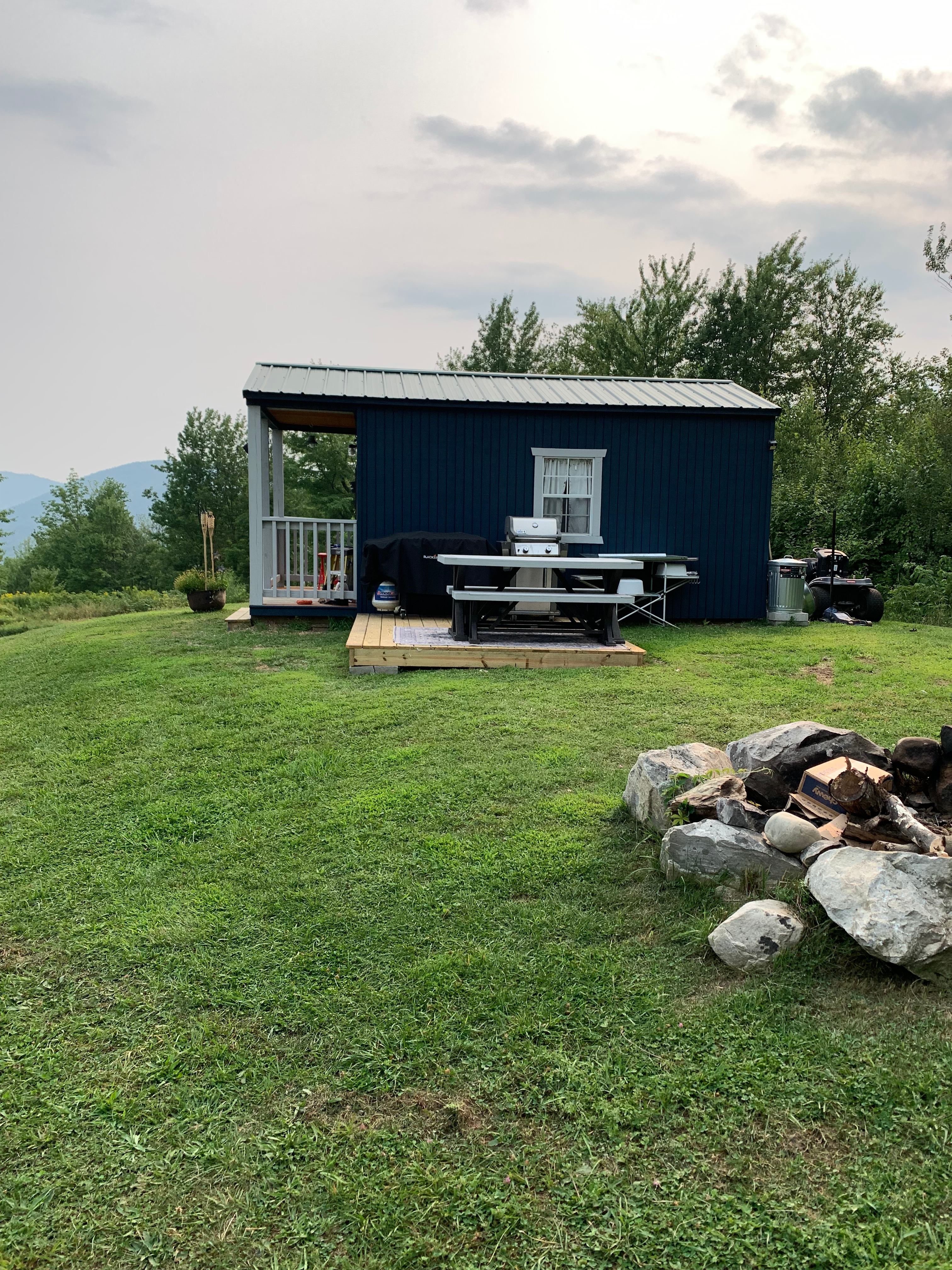 Primitive camp, no running water, but generator on site, grill, camp fire ring, outhouse, rainwater collection system for dishes. Possible outdoor shower if requested. 