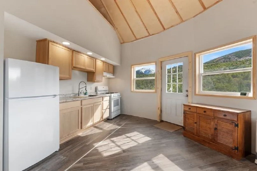 The Yurt at Piñon Heights