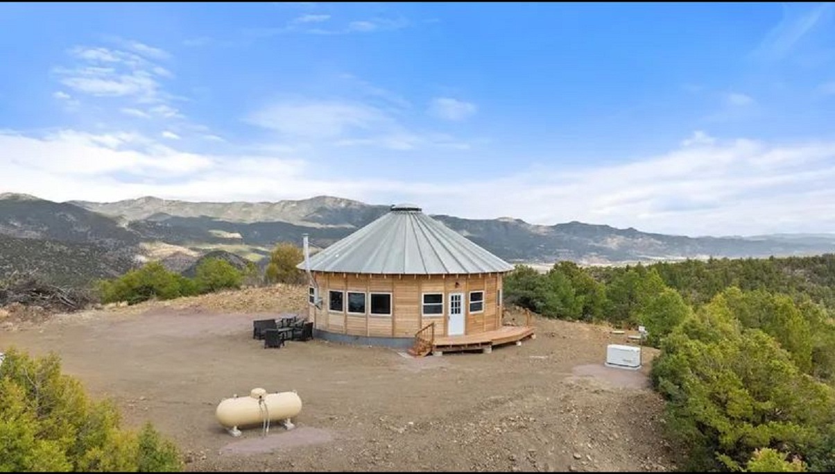 The Yurt at Piñon Heights