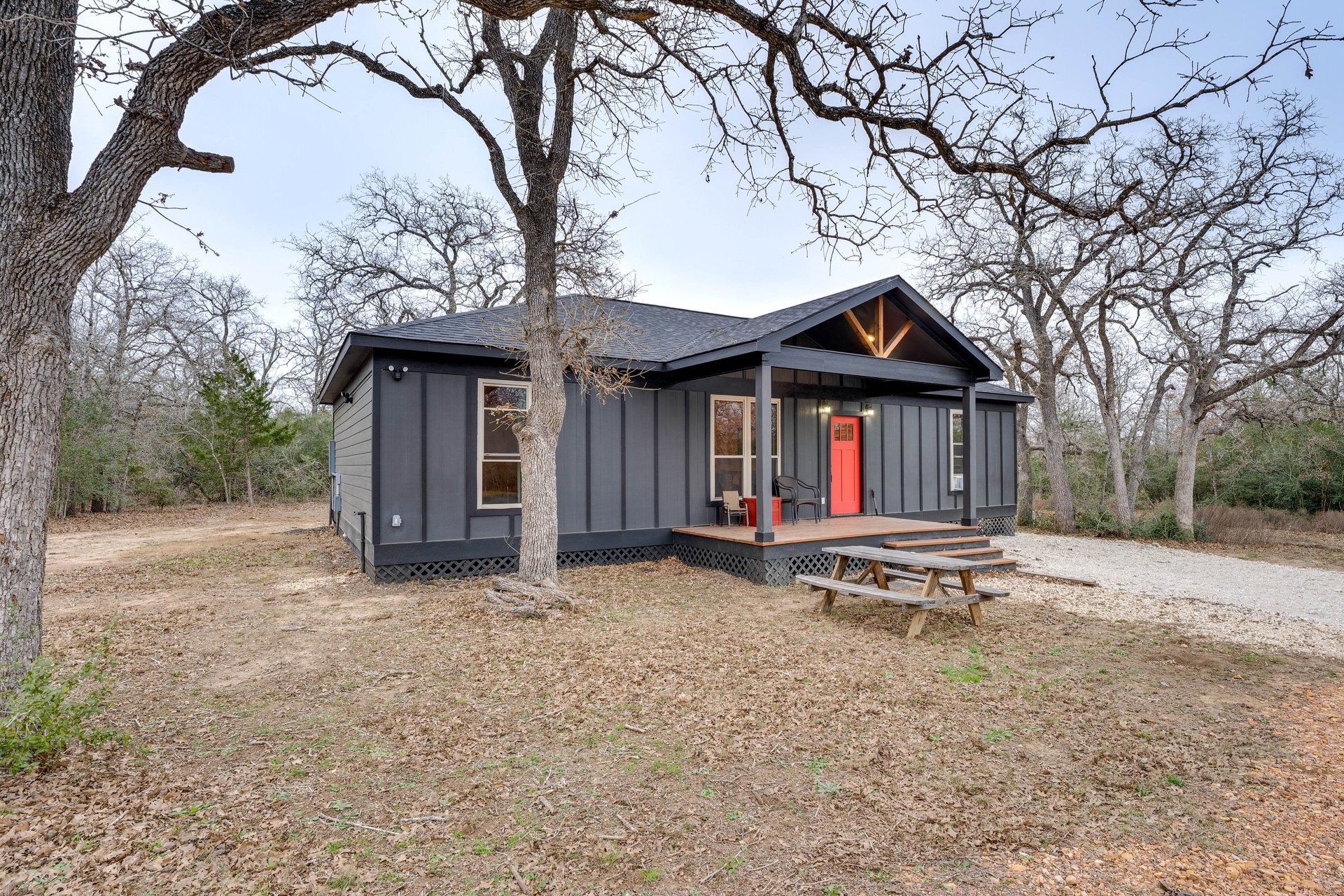 Cabin & Campsite in the Woods