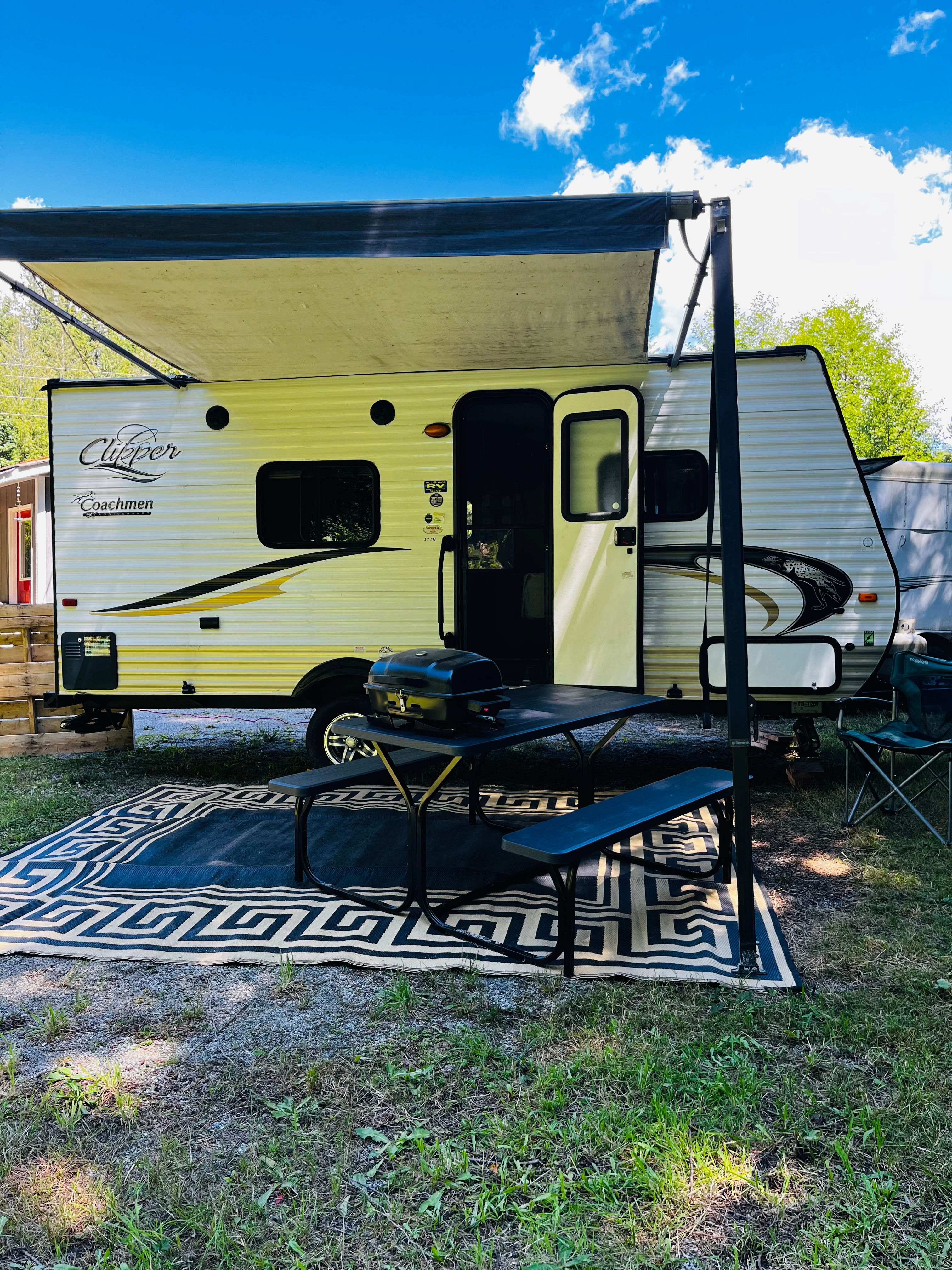 The Camp at Kitchensink Farm