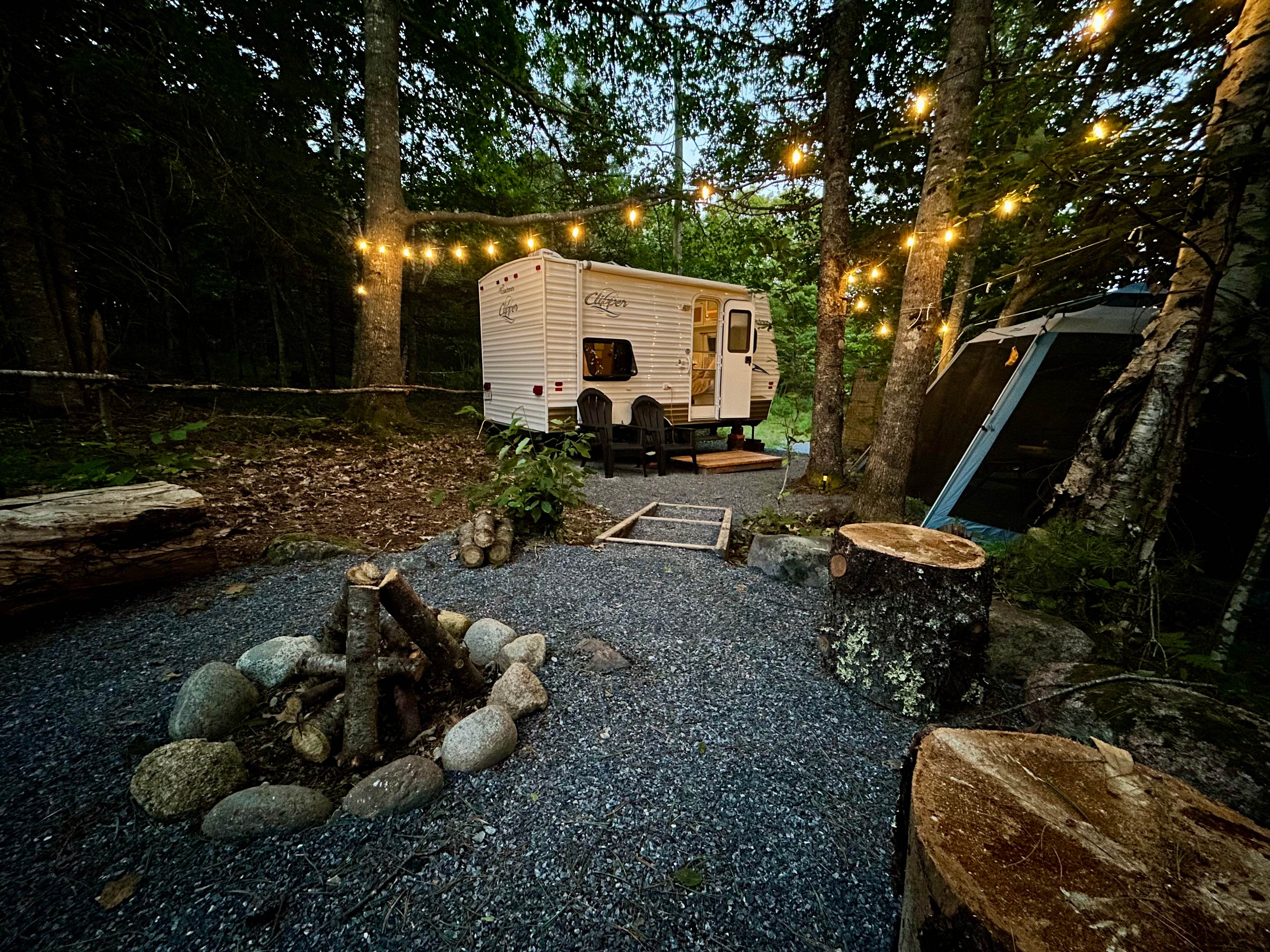 Hygge On The Hill - Pet Friendly Travel Trailer